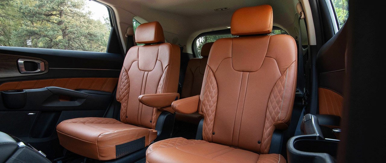 Available Captain's Chairs | Savage Kia in Reading PA