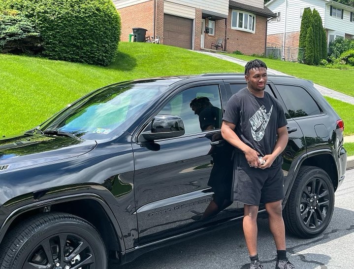 Nick Singleton Instagram Jeep