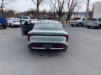2025 Kia K4 LXS