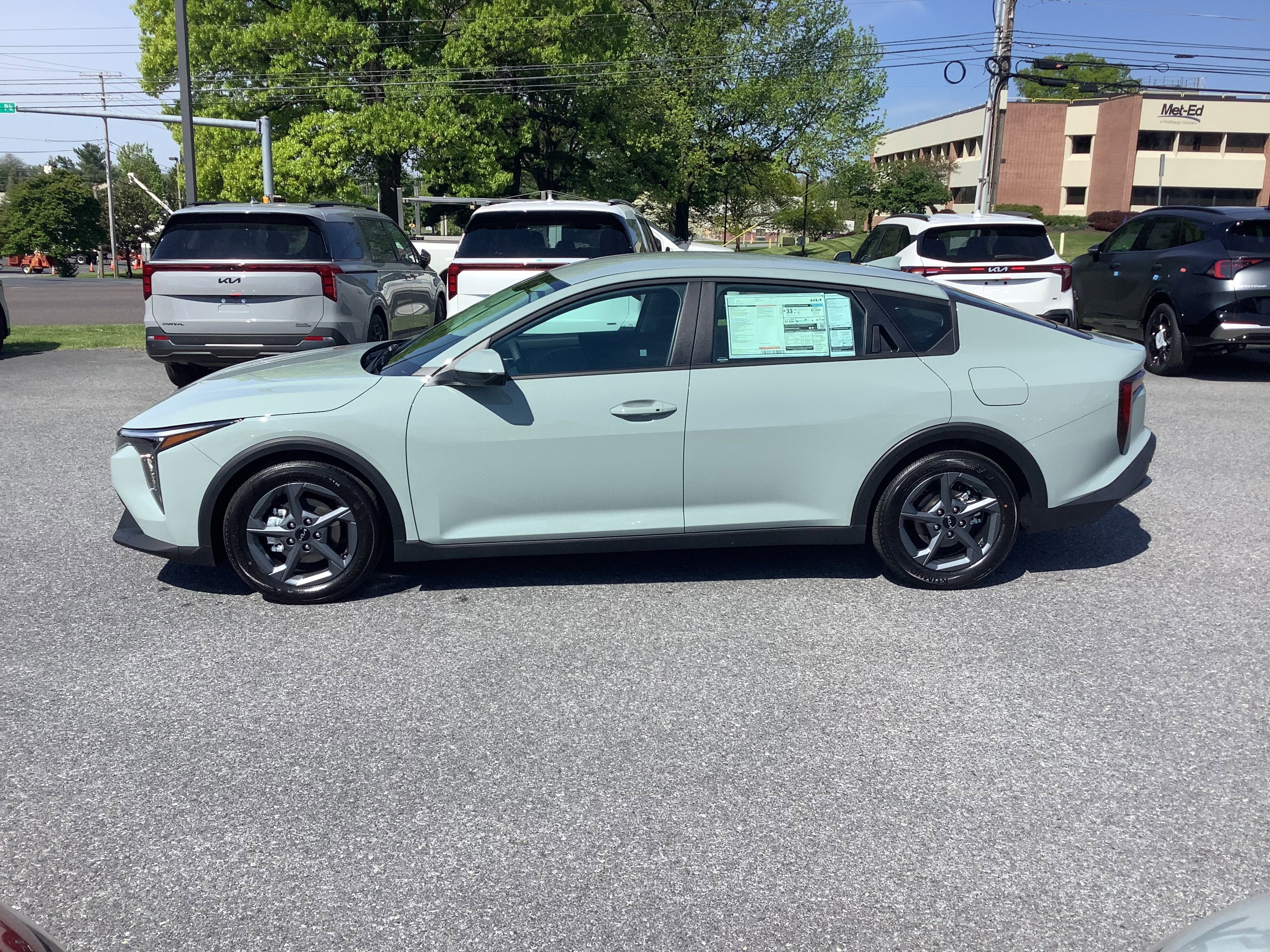2026 Kia K4 LXS
