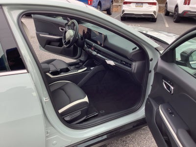 2025 Kia K4 GT-Line Turbo