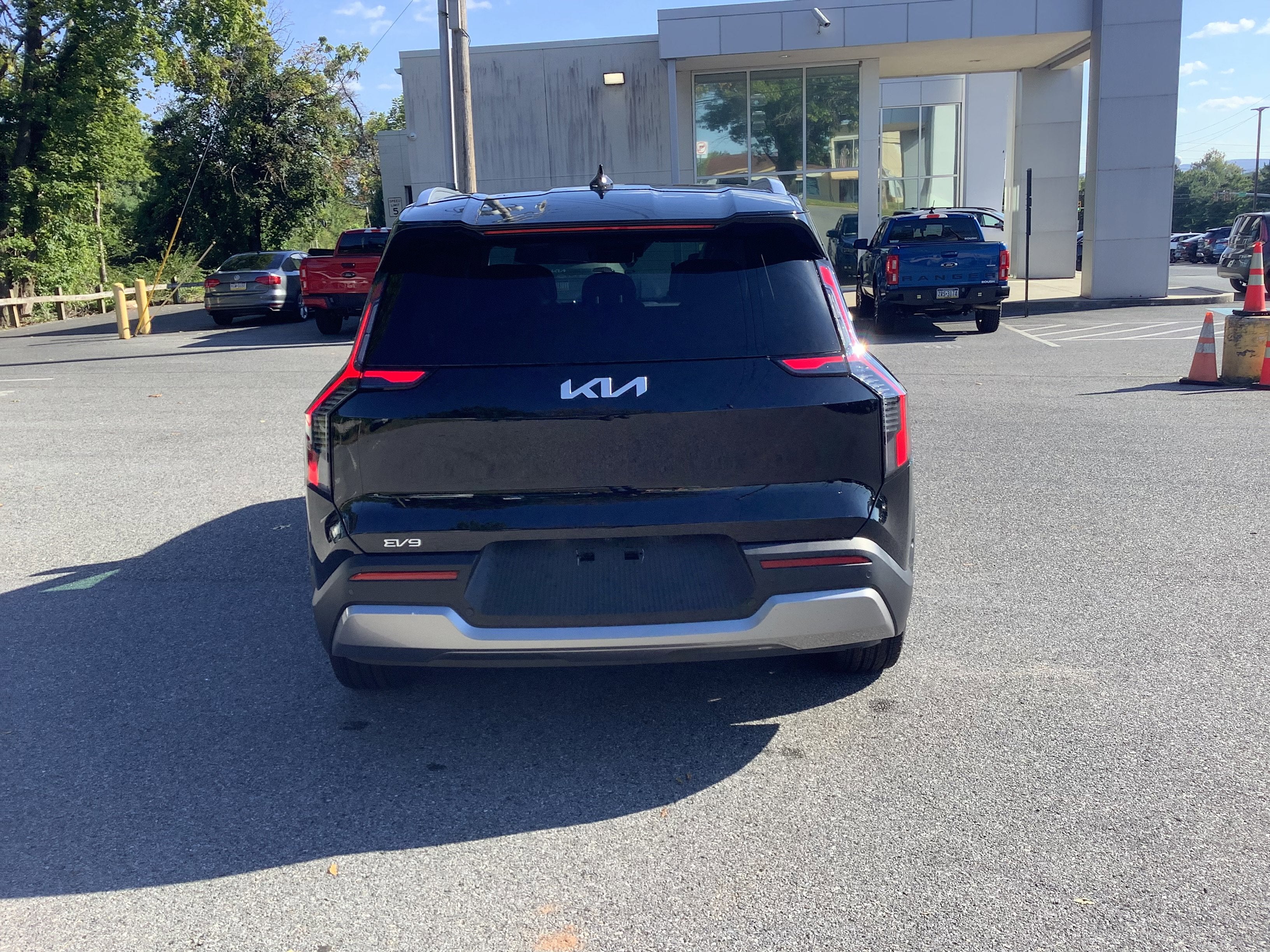 2026 Kia EV9 Wind