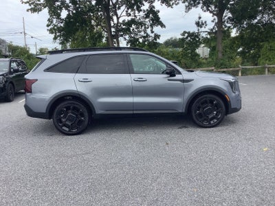 2025 Kia Sorento X-Line EX