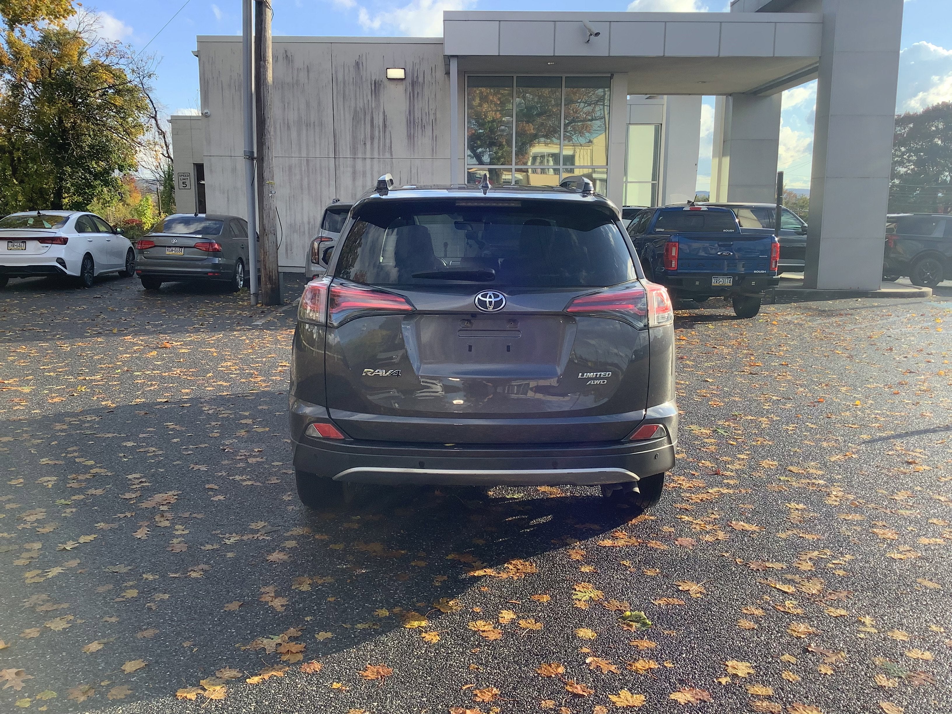 2017 Toyota RAV4 Limited