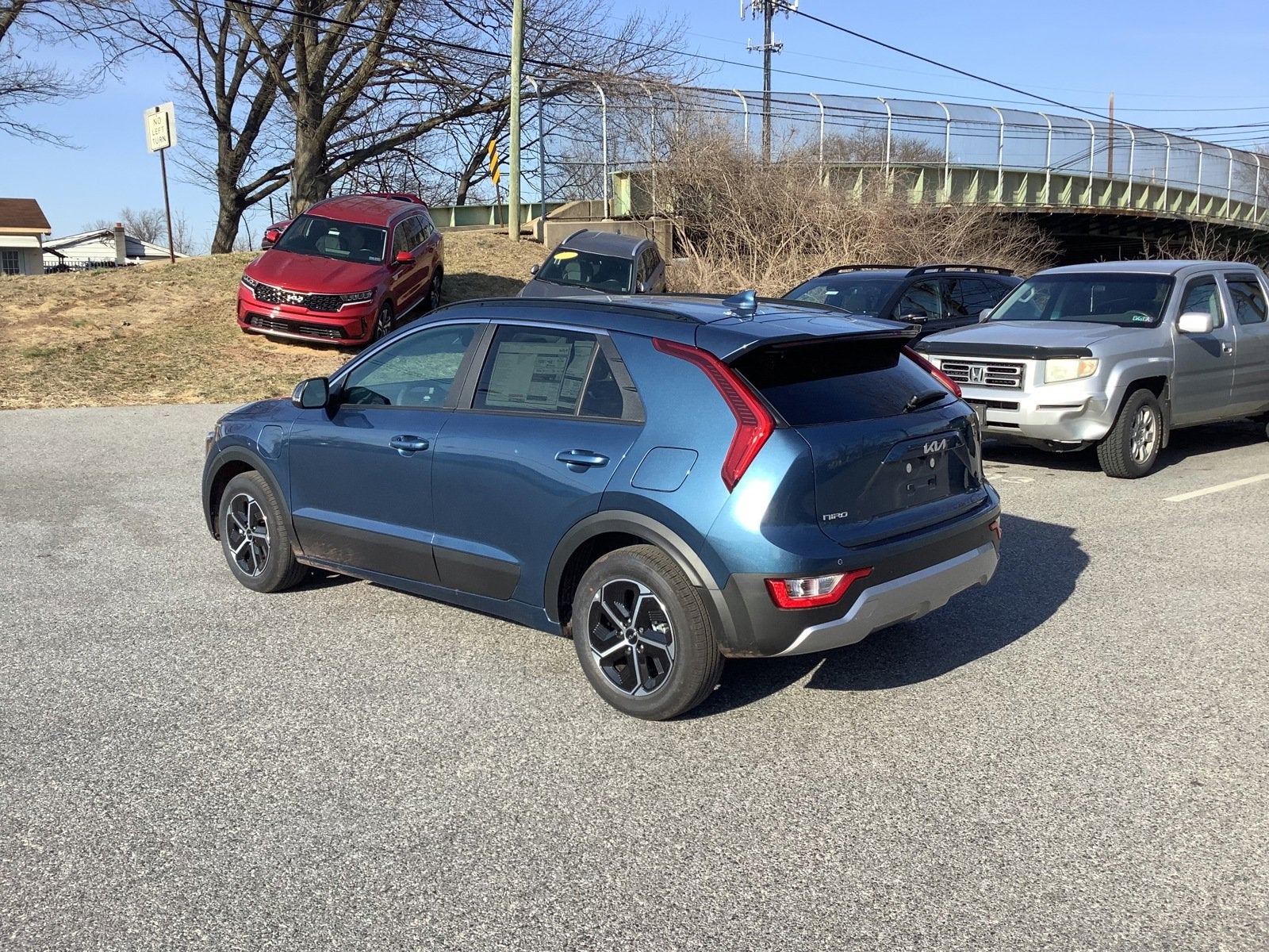 2025 Kia Niro Plug-In Hybrid EX