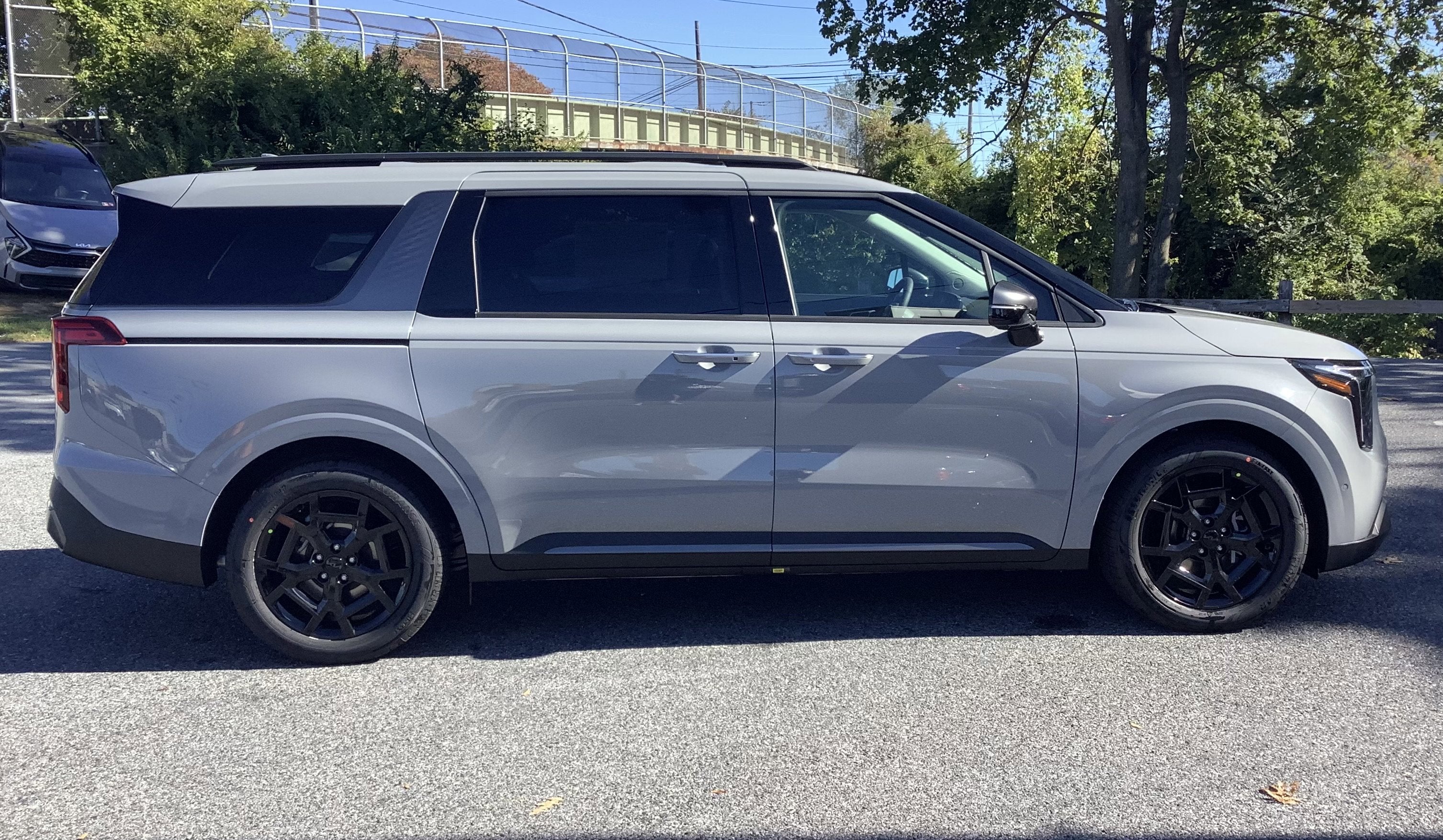 2026 Kia Carnival SX