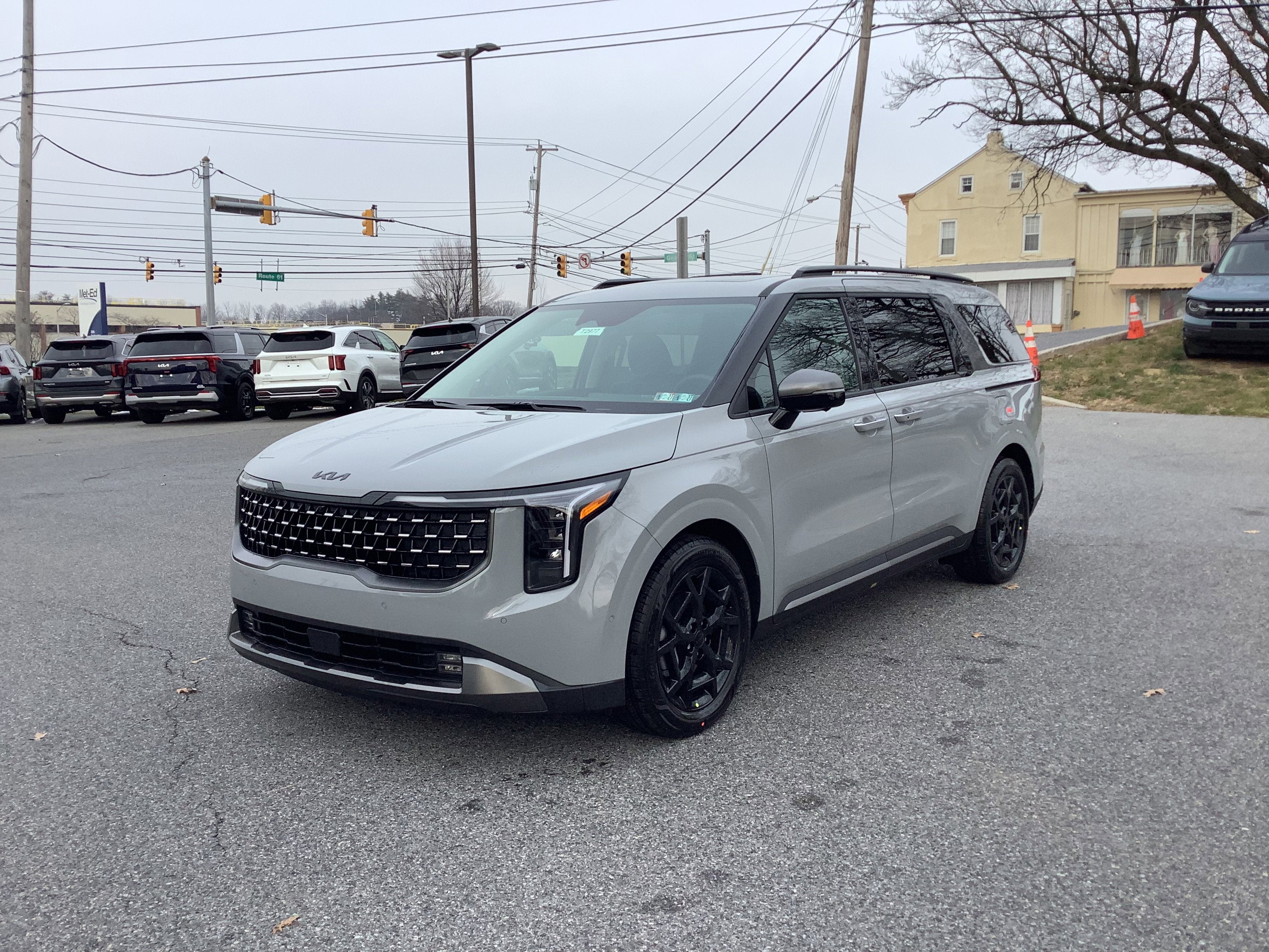 2026 Kia Carnival SX