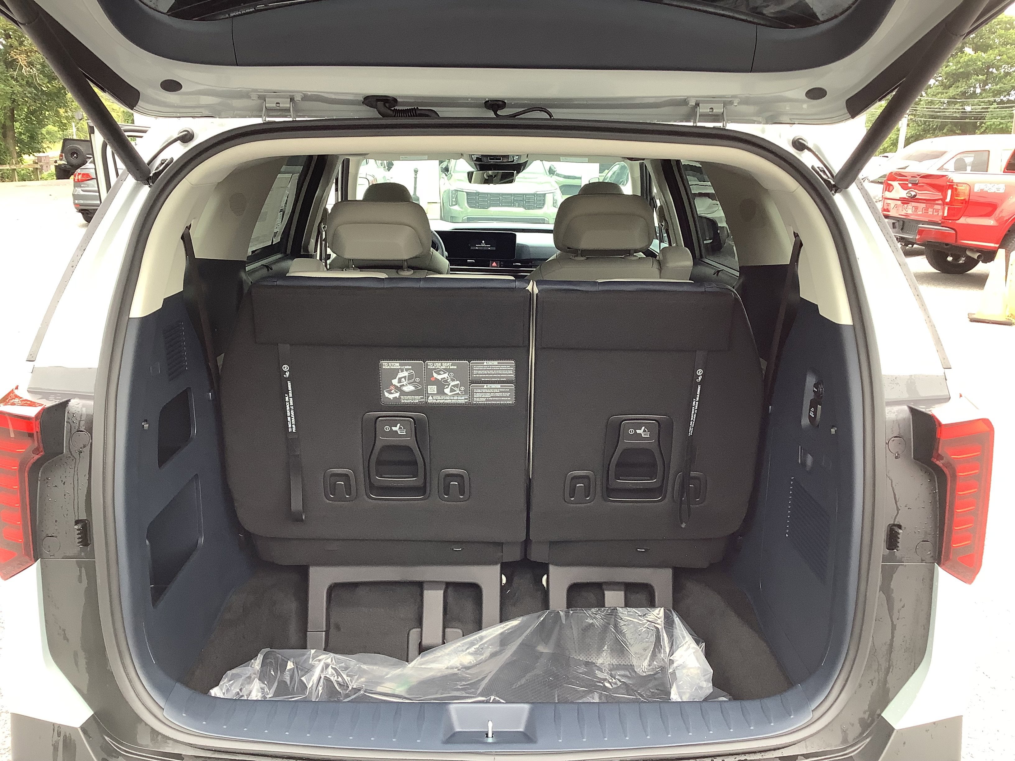 2026 Kia Carnival Hybrid SX Prestige