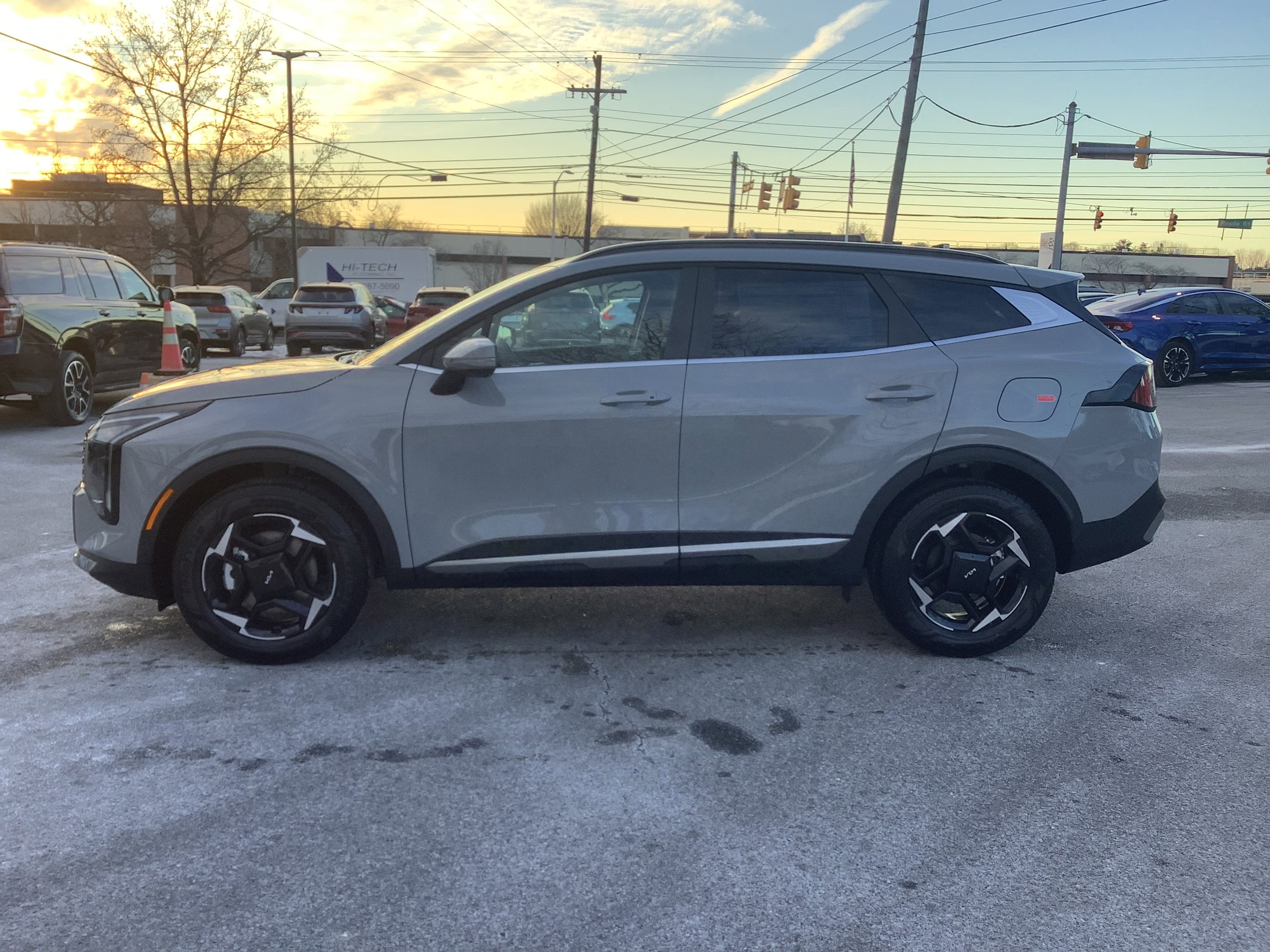 2026 Kia Sportage Hybrid EX