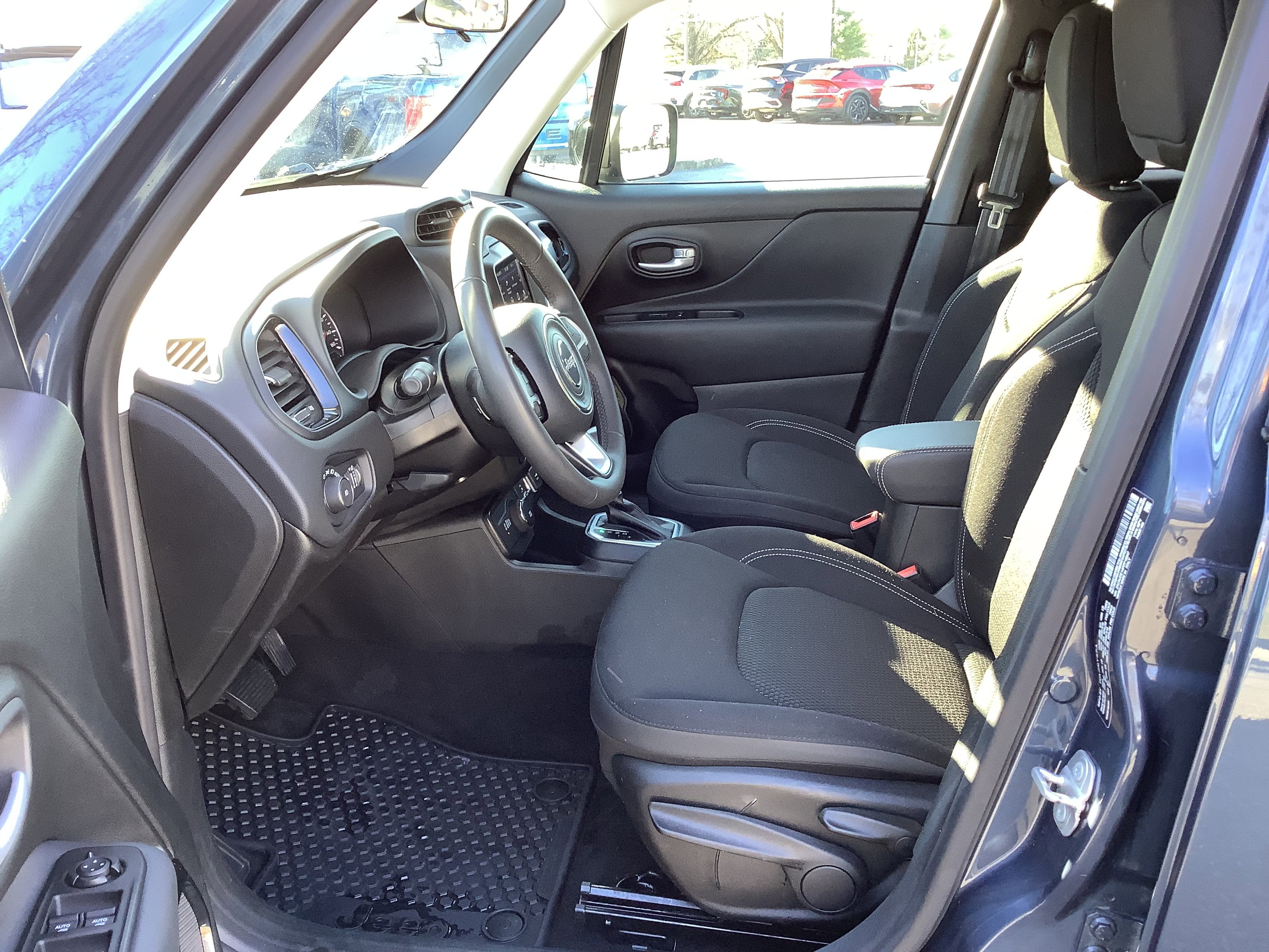 2023 Jeep Renegade Altitude