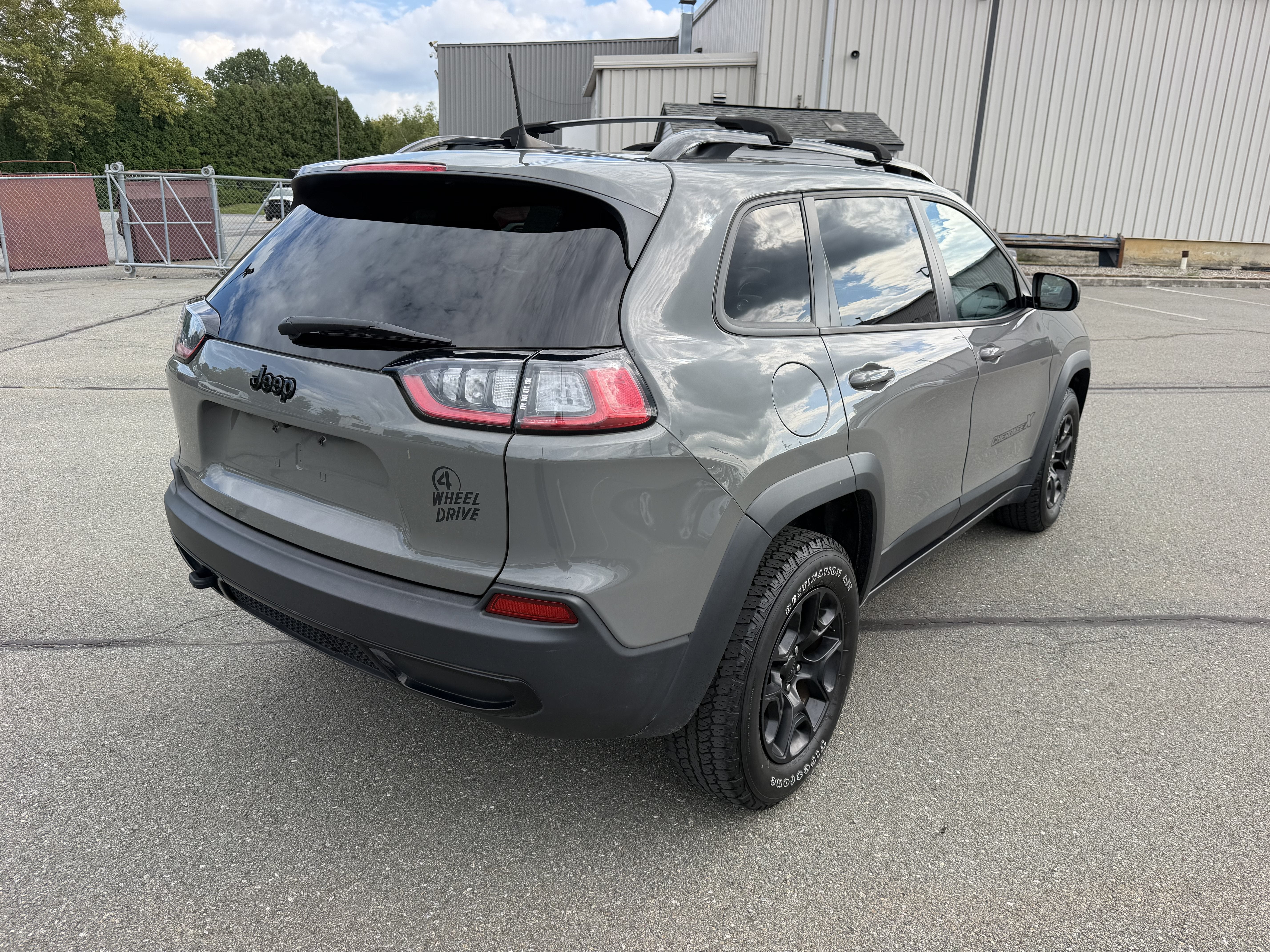 2022 Jeep Cherokee X