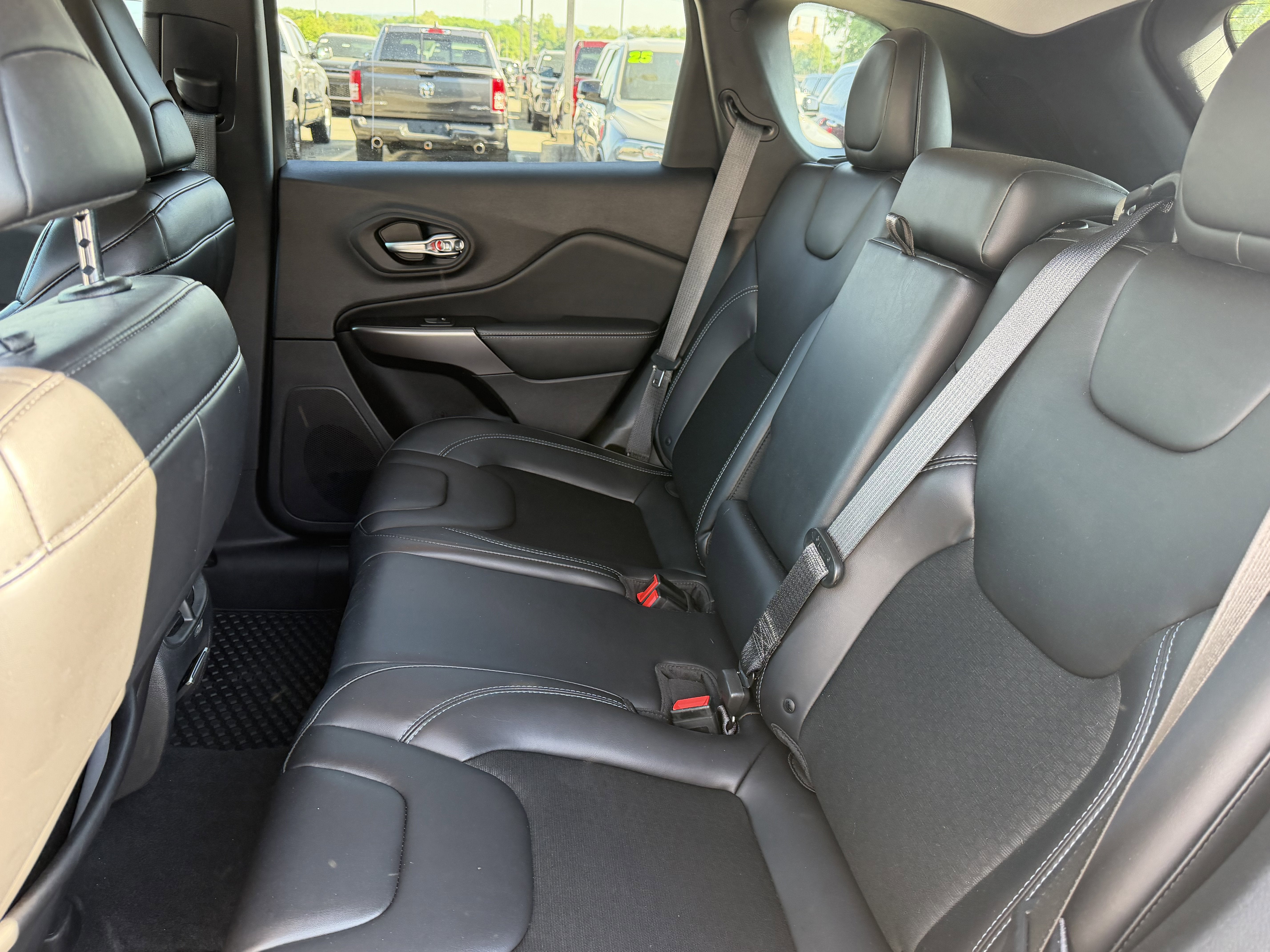 2019 Jeep Cherokee Latitude Plus 4x4