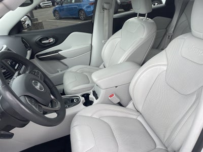 2021 Jeep Cherokee Latitude Lux 4X4