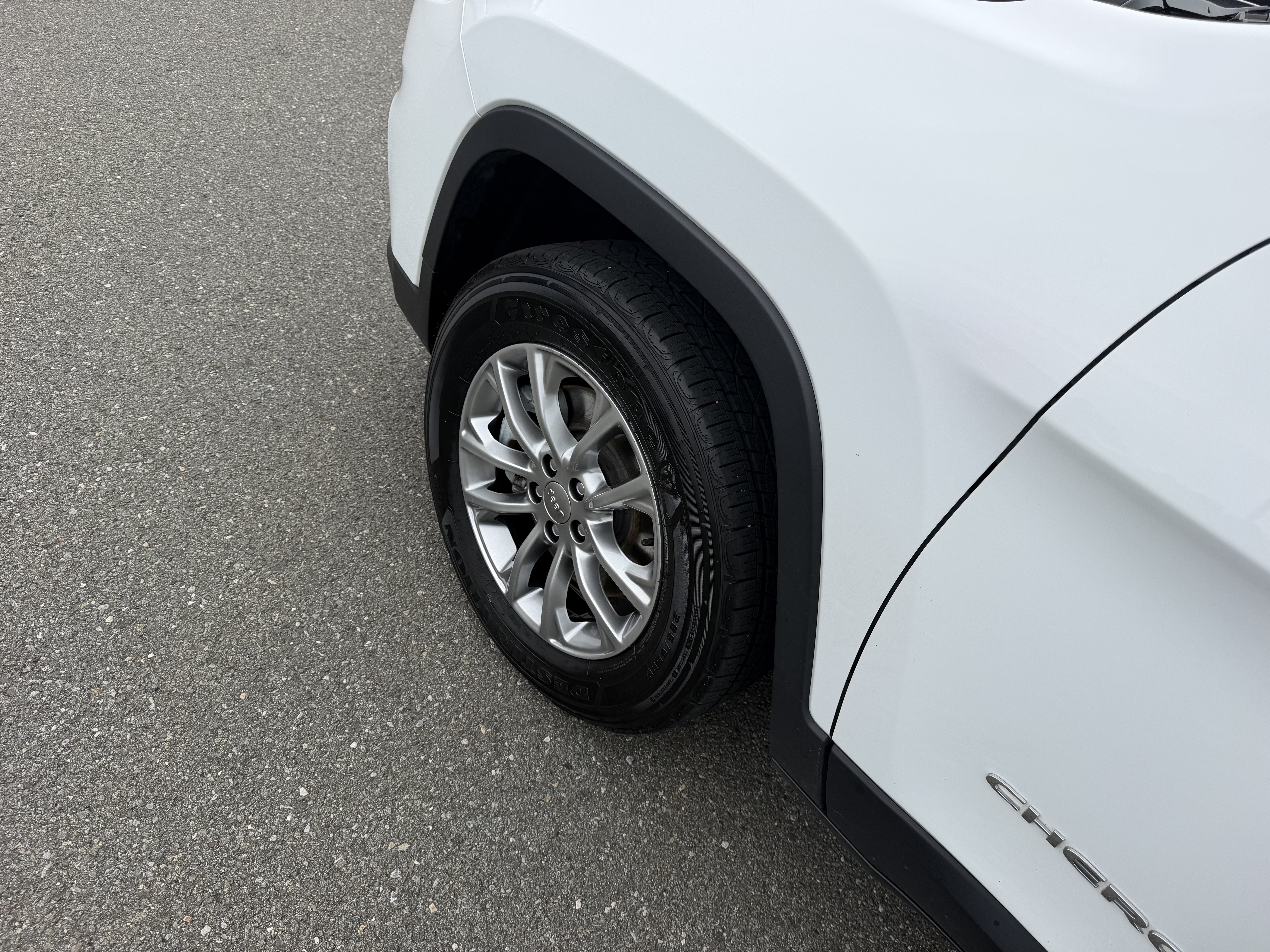 2022 Jeep Cherokee Latitude Lux 4x4