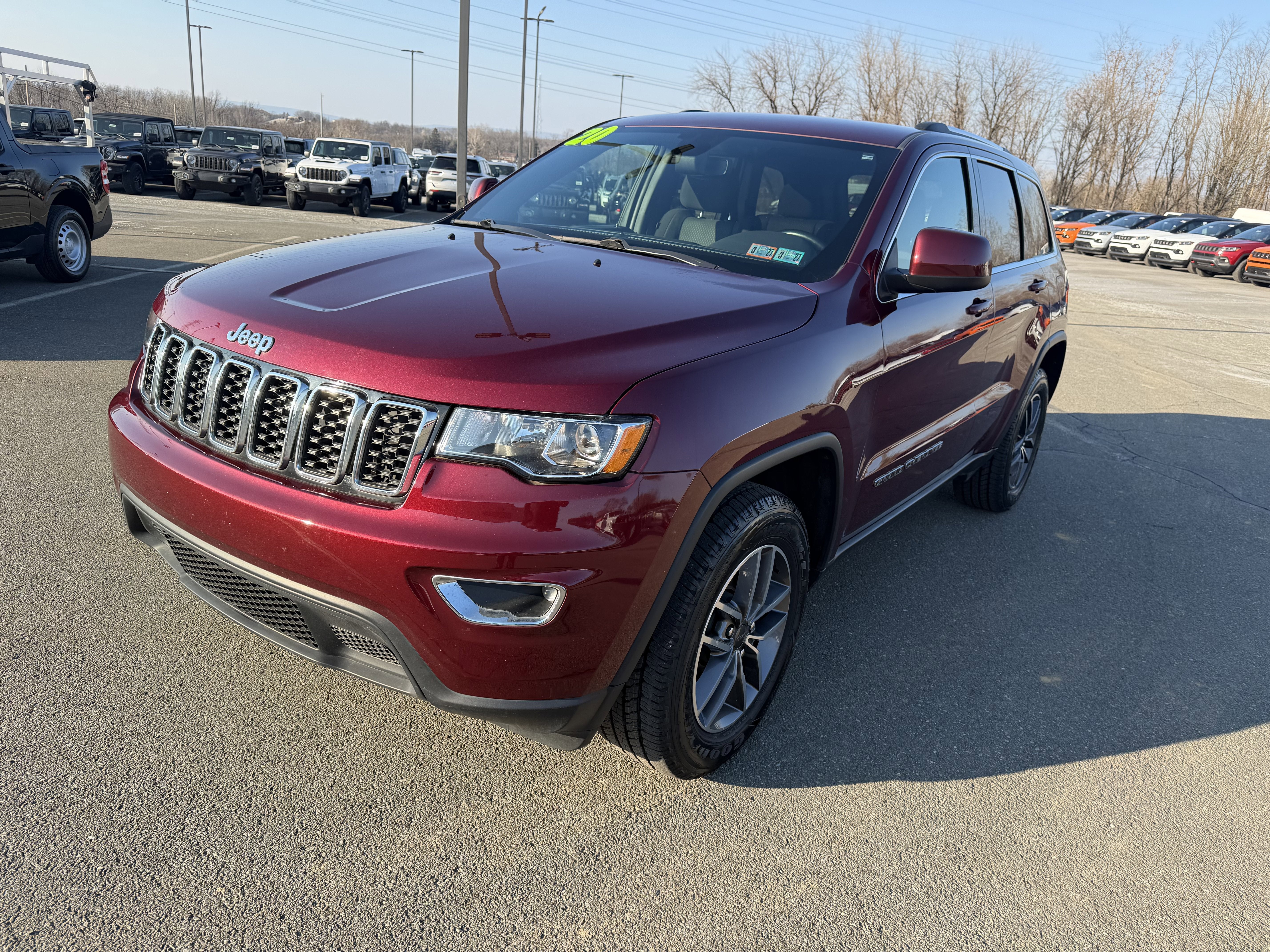 2020 Jeep Grand Cherokee Laredo E 4x4