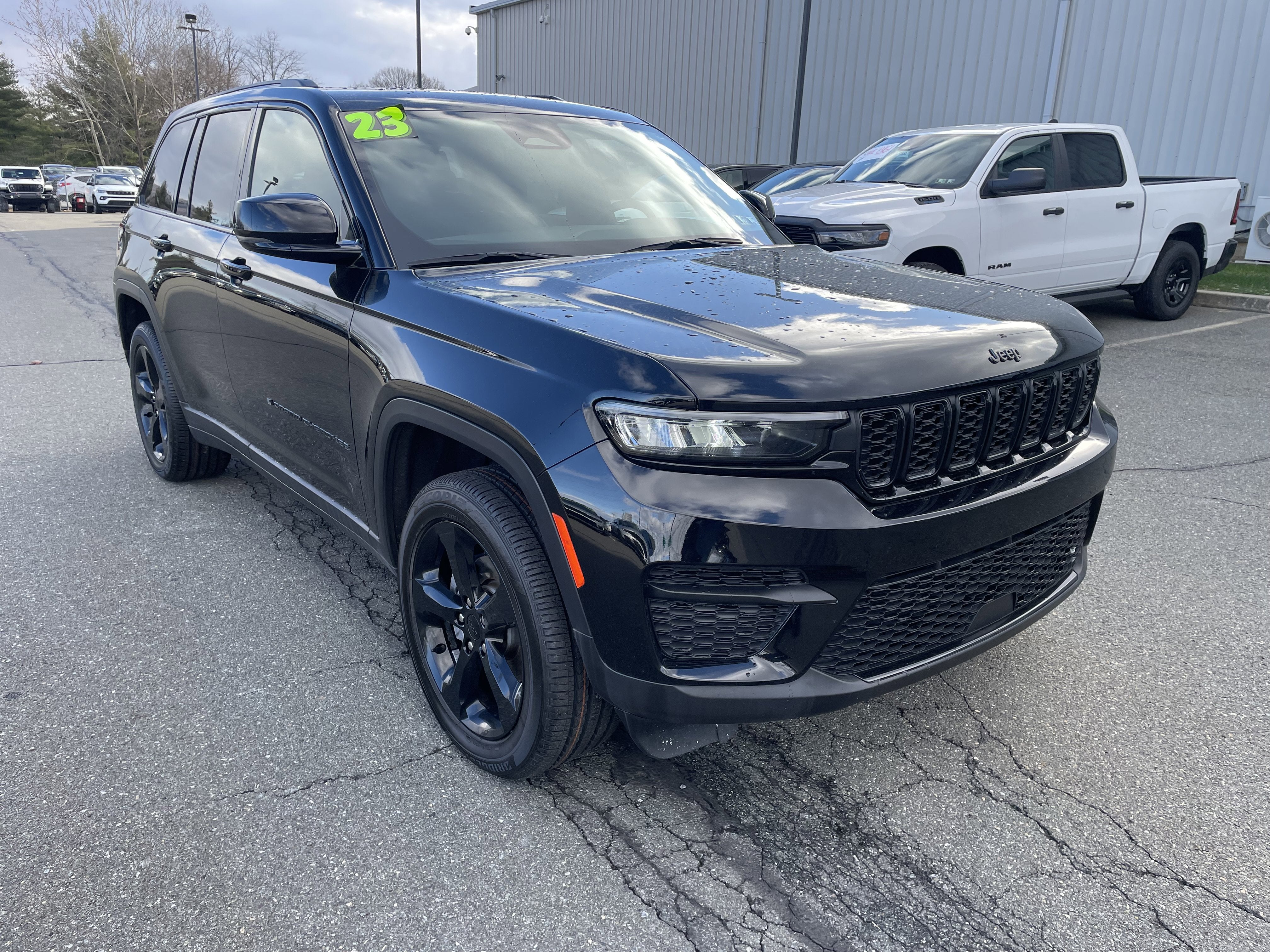 2023 Jeep Grand Cherokee Altitude 4x4