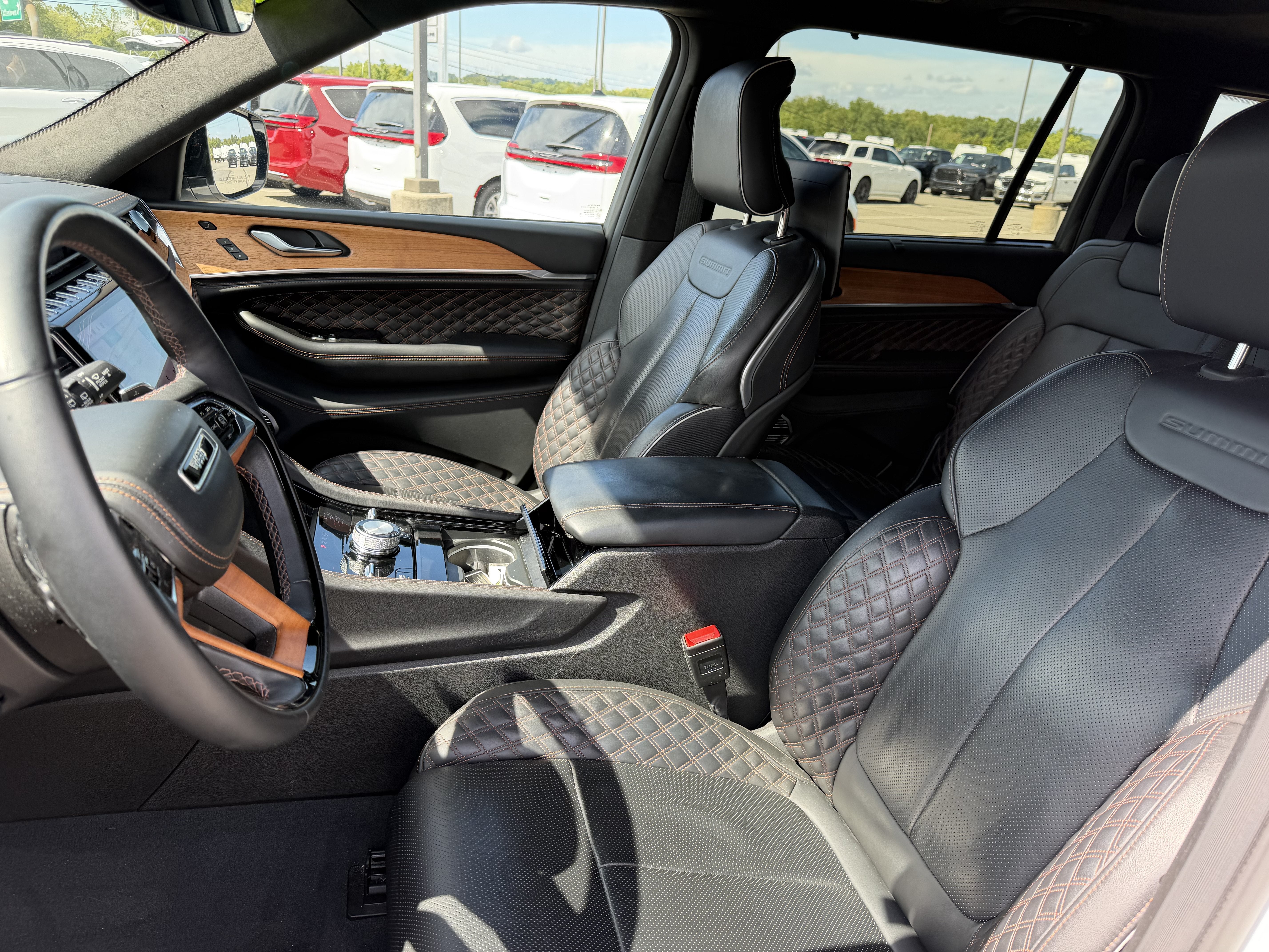 2023 Jeep Grand Cherokee L Summit Reserve 4x4