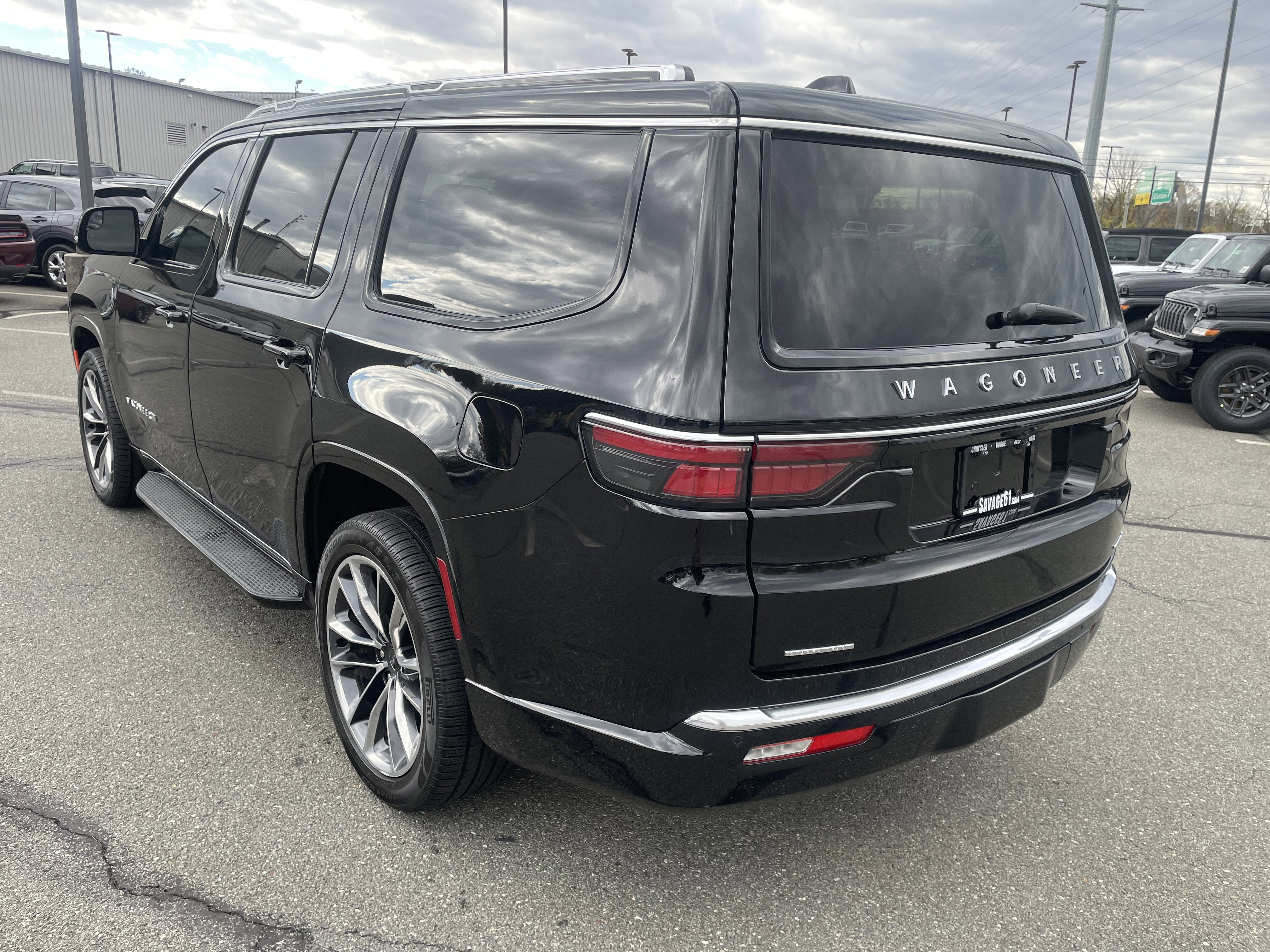 2023 Jeep Wagoneer Series II 4x4