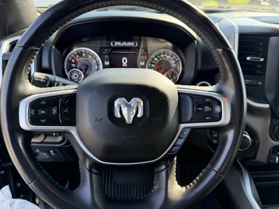 2021 RAM 1500 Big Horn Crew Cab 4x4 5'7' Box