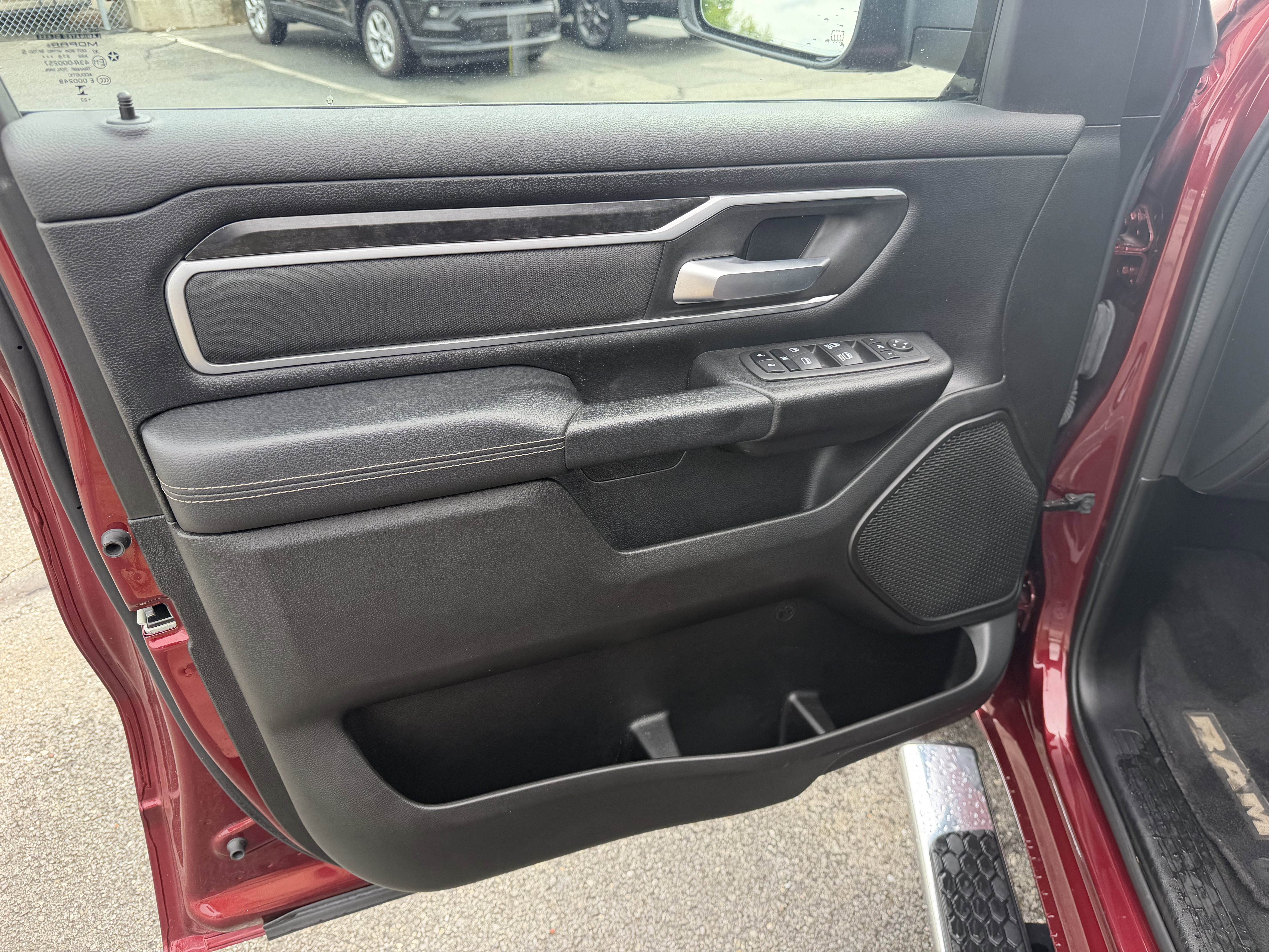 2023 RAM 1500 Big Horn Crew Cab 4x4 5'7' Box