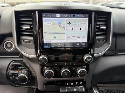 2022 RAM 1500 Big Horn Crew Cab 4x4 5'7' Box