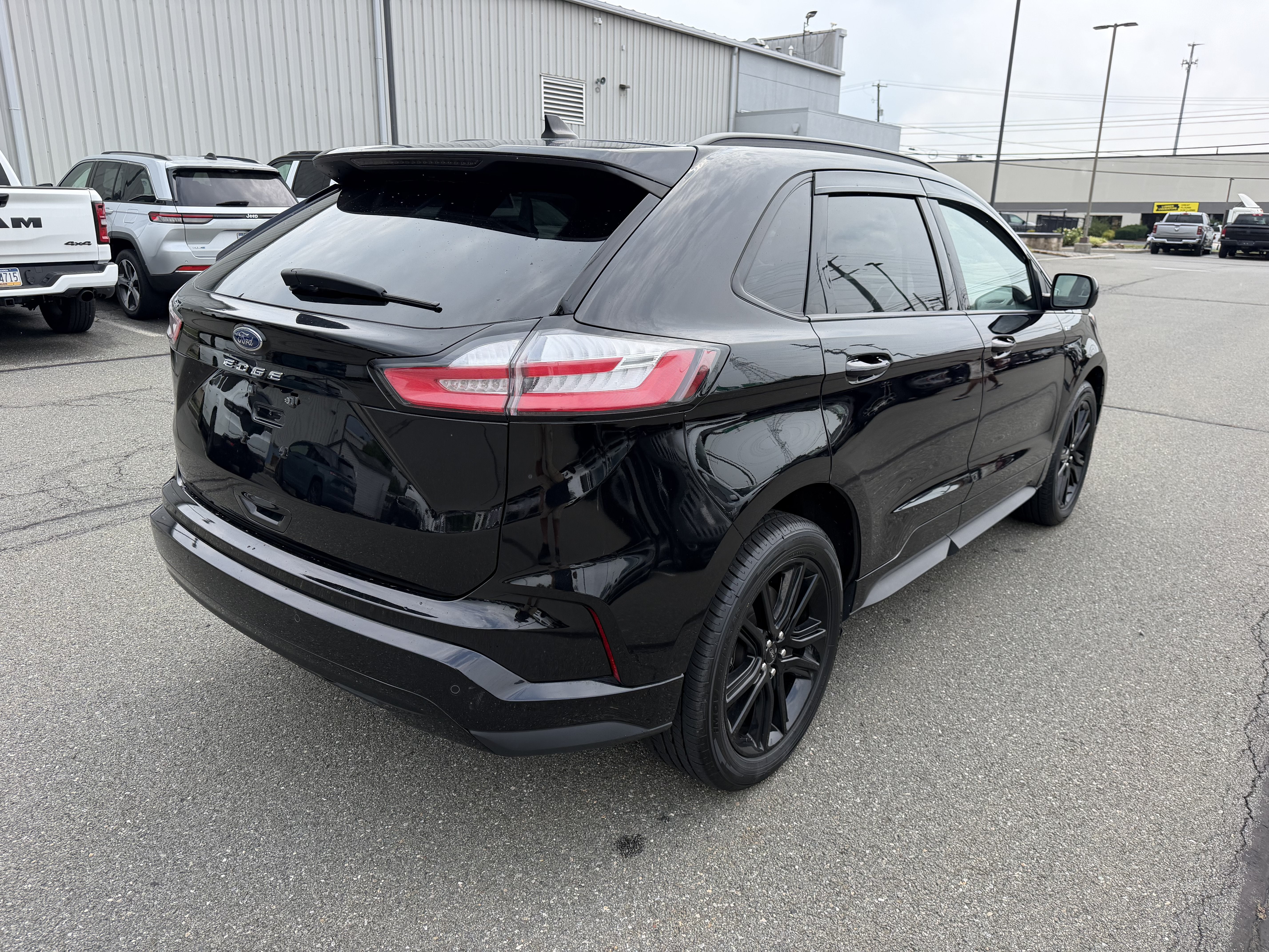 2024 Ford Edge ST-Line