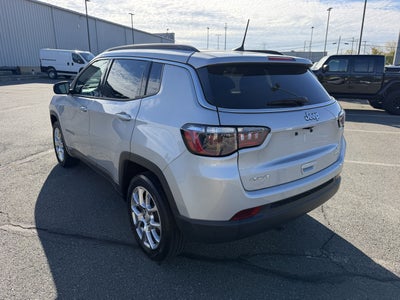 2024 Jeep Compass Latitude Lux FWD