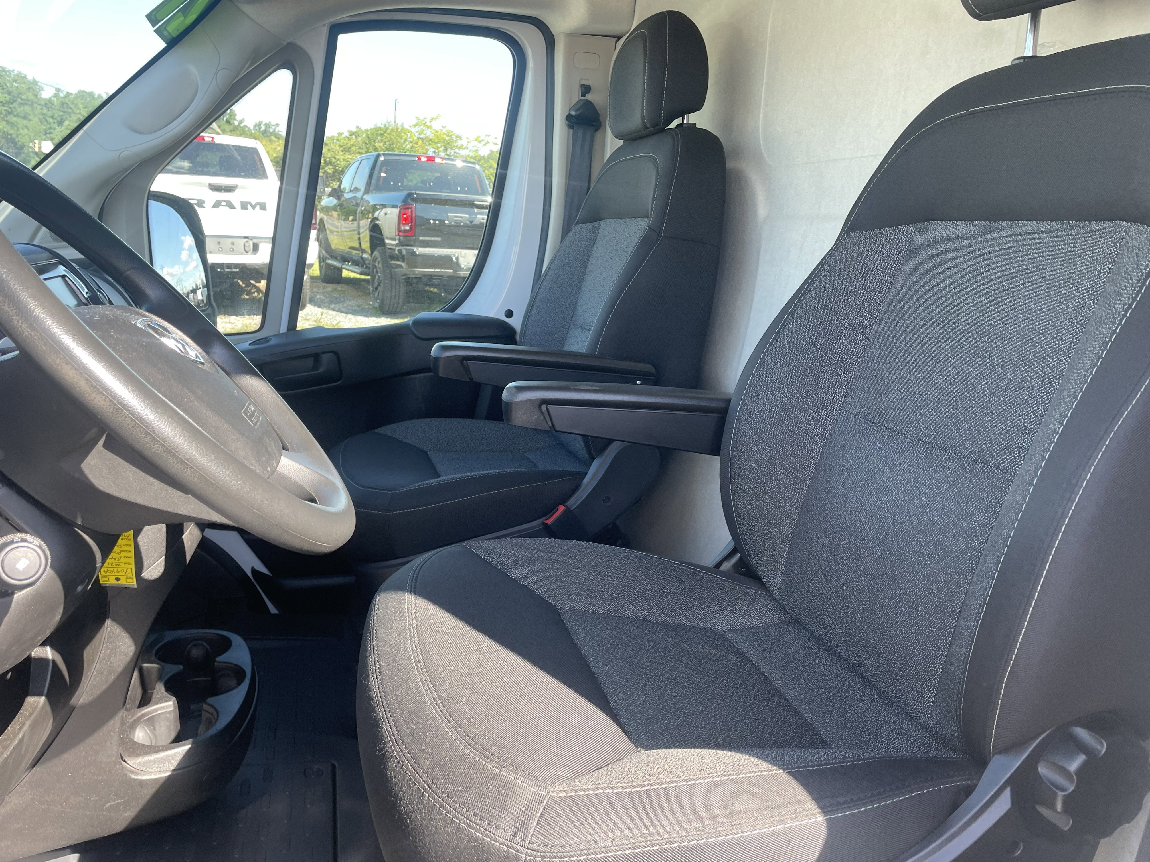 2021 RAM ProMaster 1500 Cargo Van Low Roof 136' WB