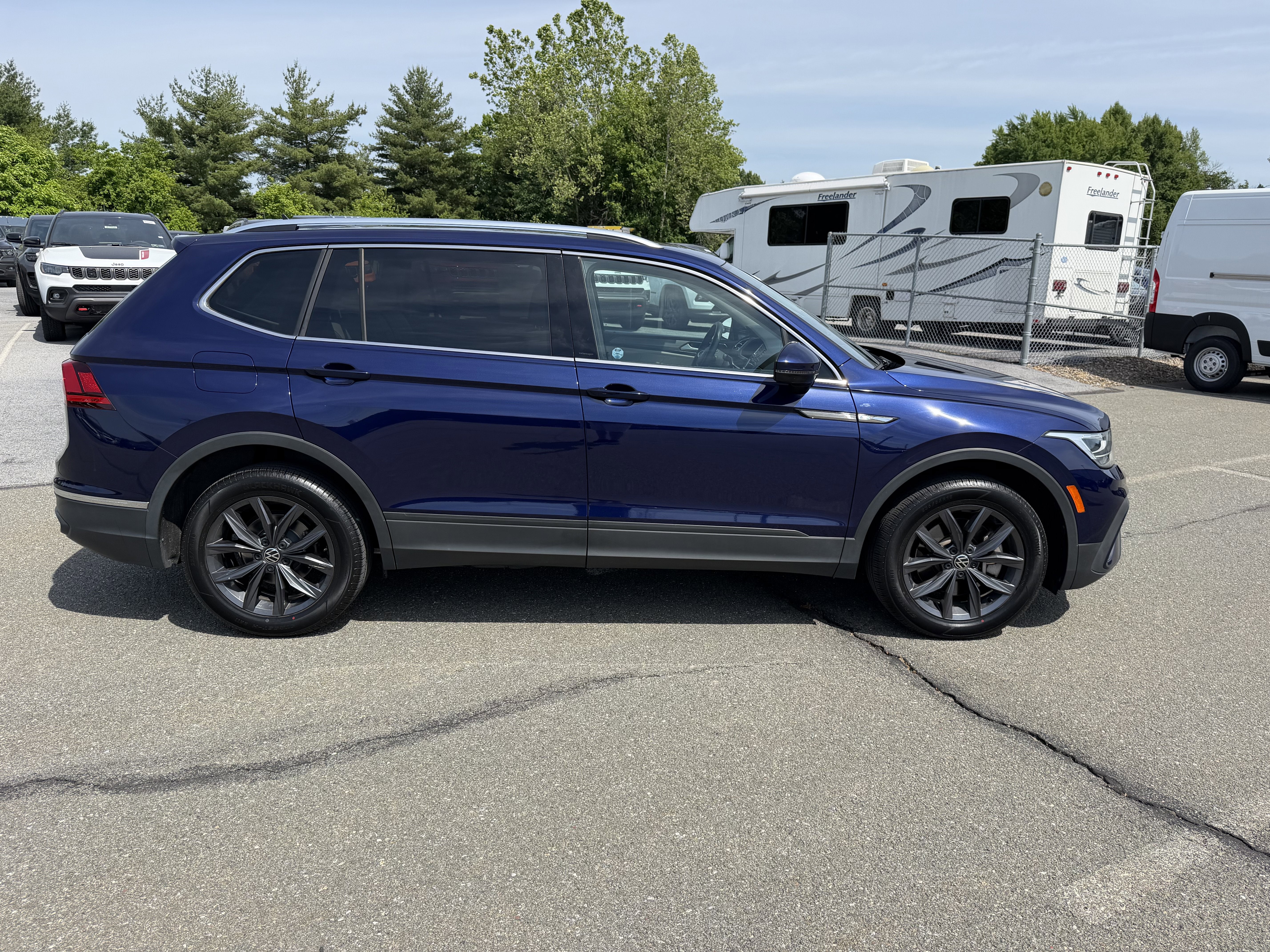 2022 Volkswagen Tiguan 2.0T SE