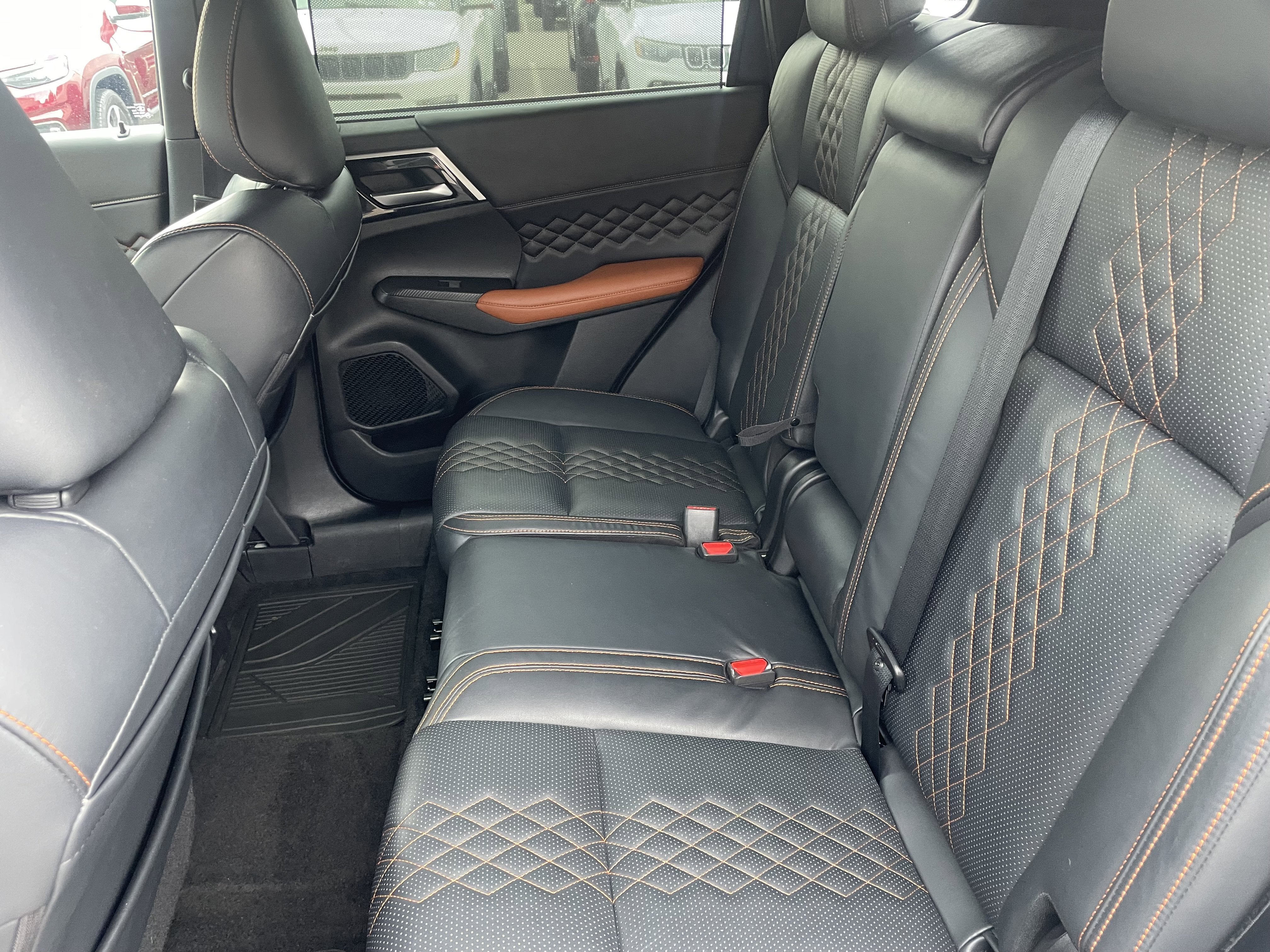 2022 Mitsubishi Outlander SEL Special Edition S-AWC