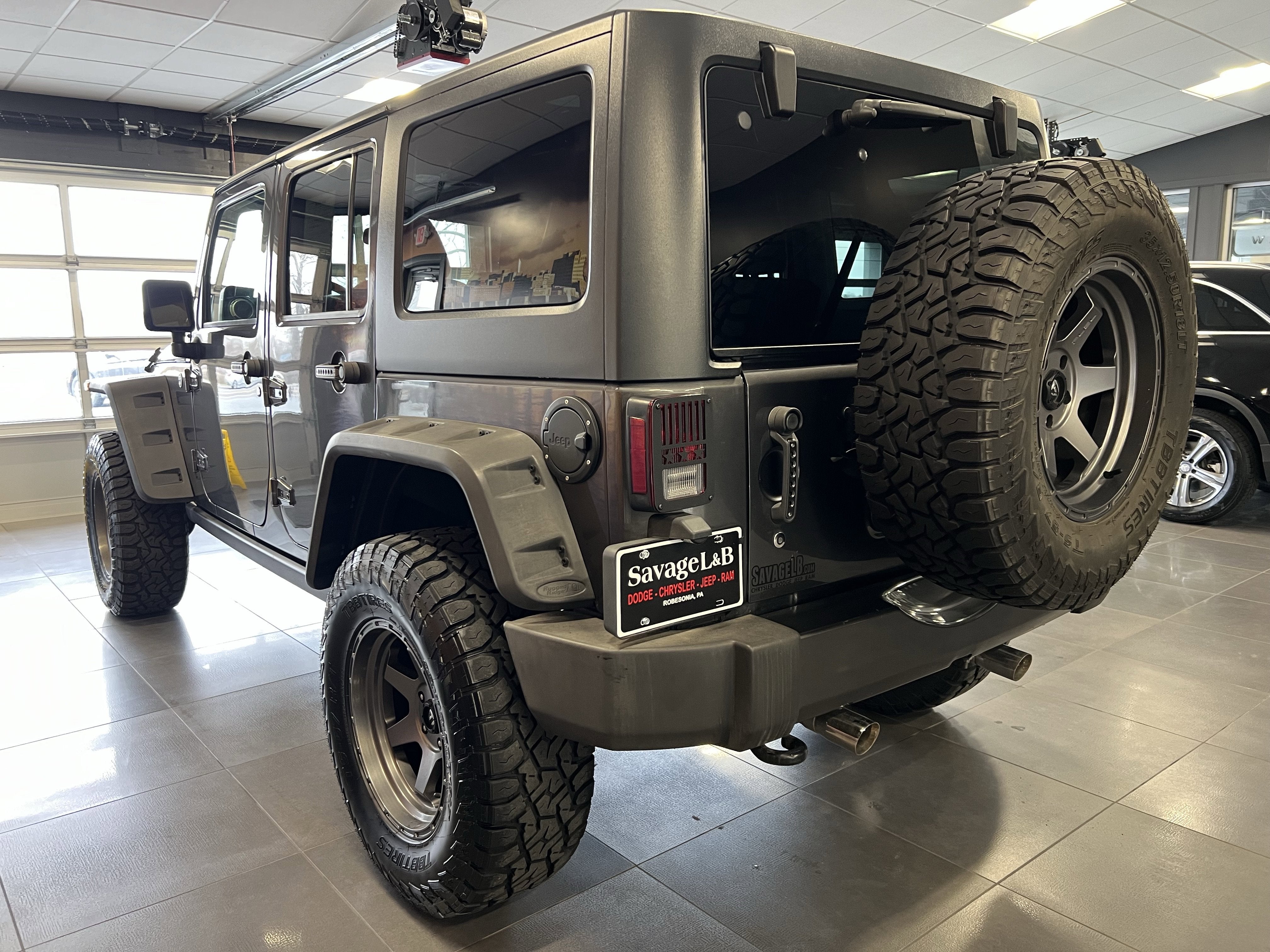 2018 Jeep Wrangler JK Unlimited Sahara 4x4