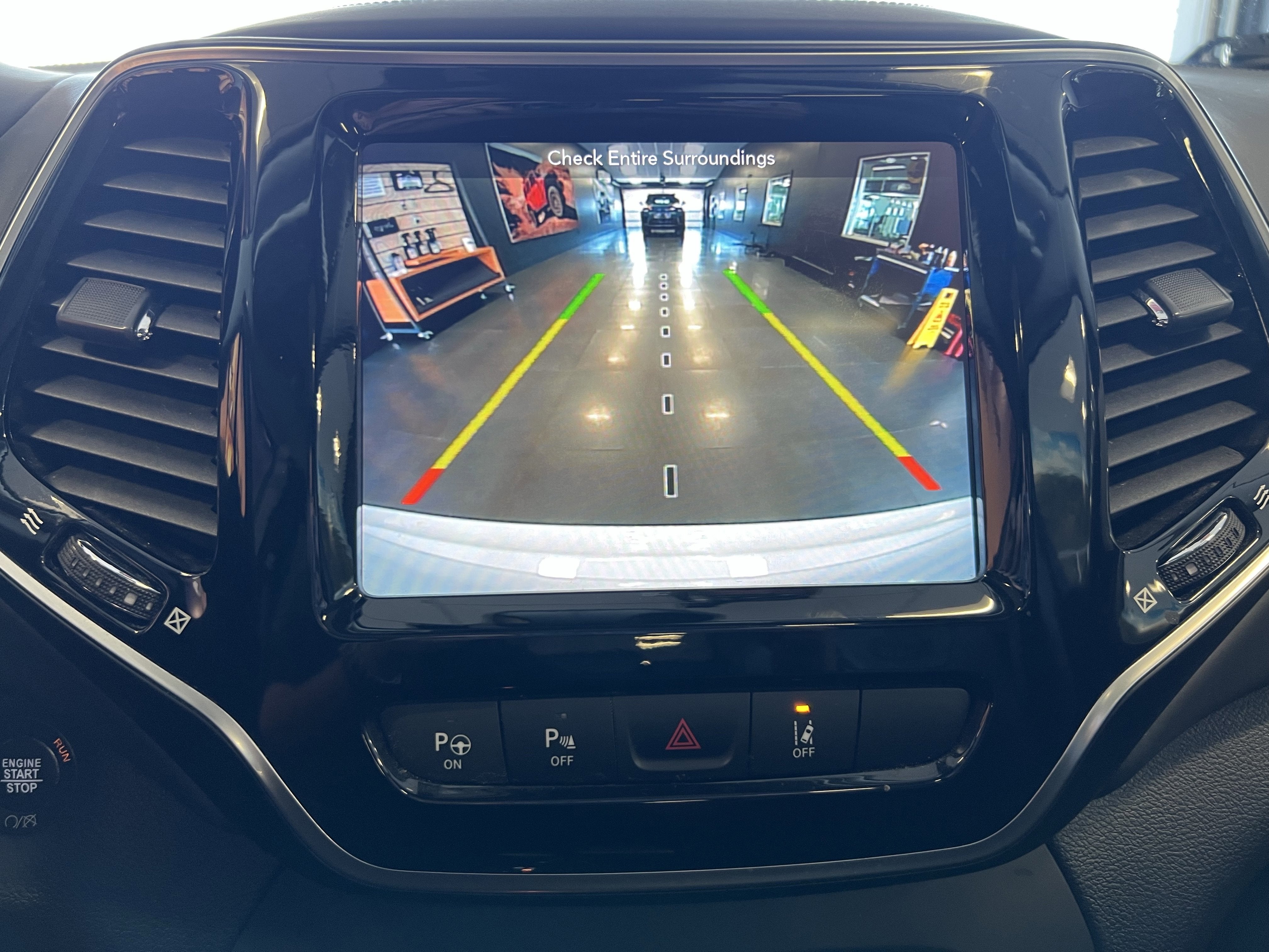 2019 Jeep Cherokee Overland 4x4