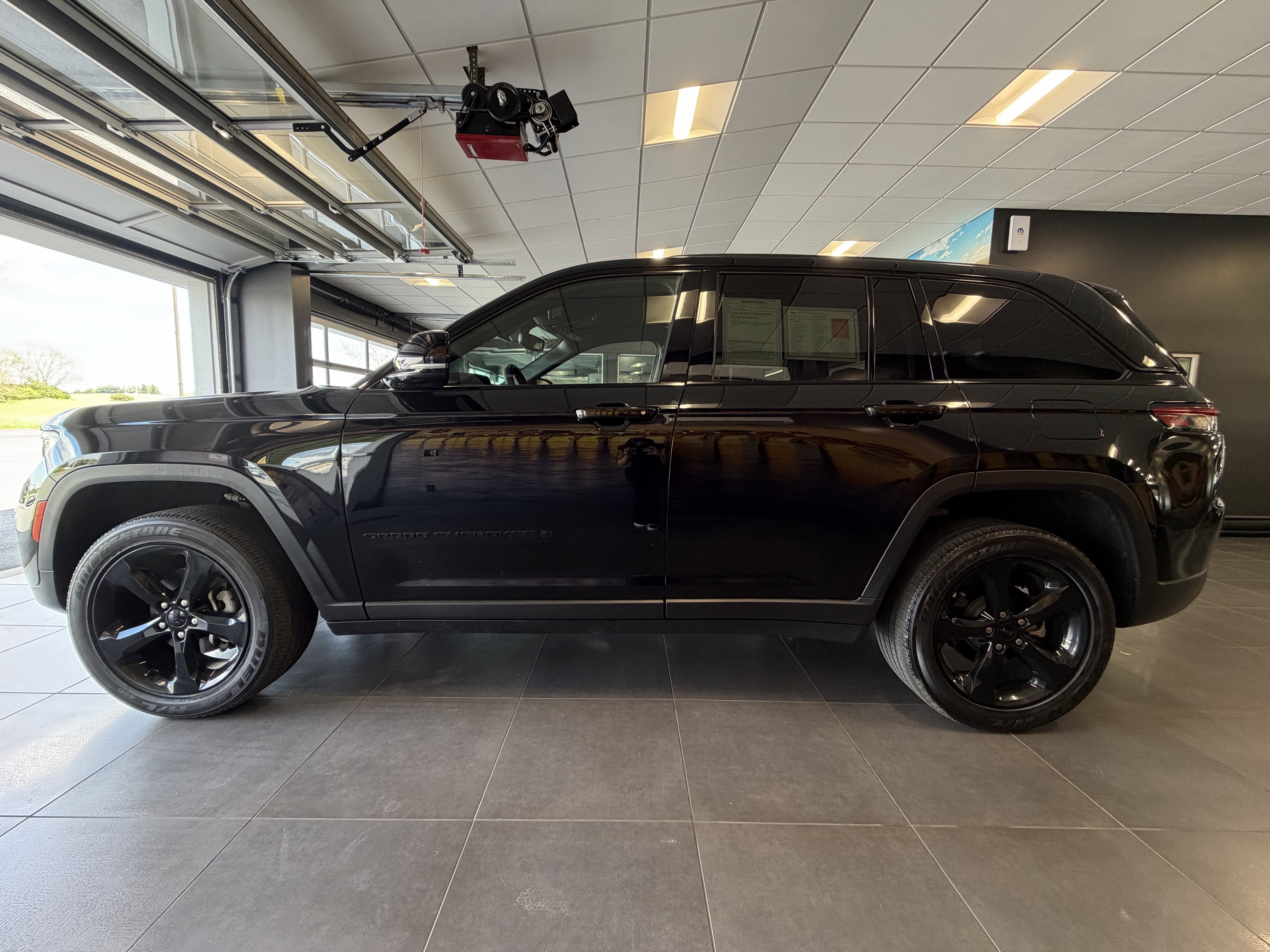 2022 Jeep Grand Cherokee Altitude 4x4