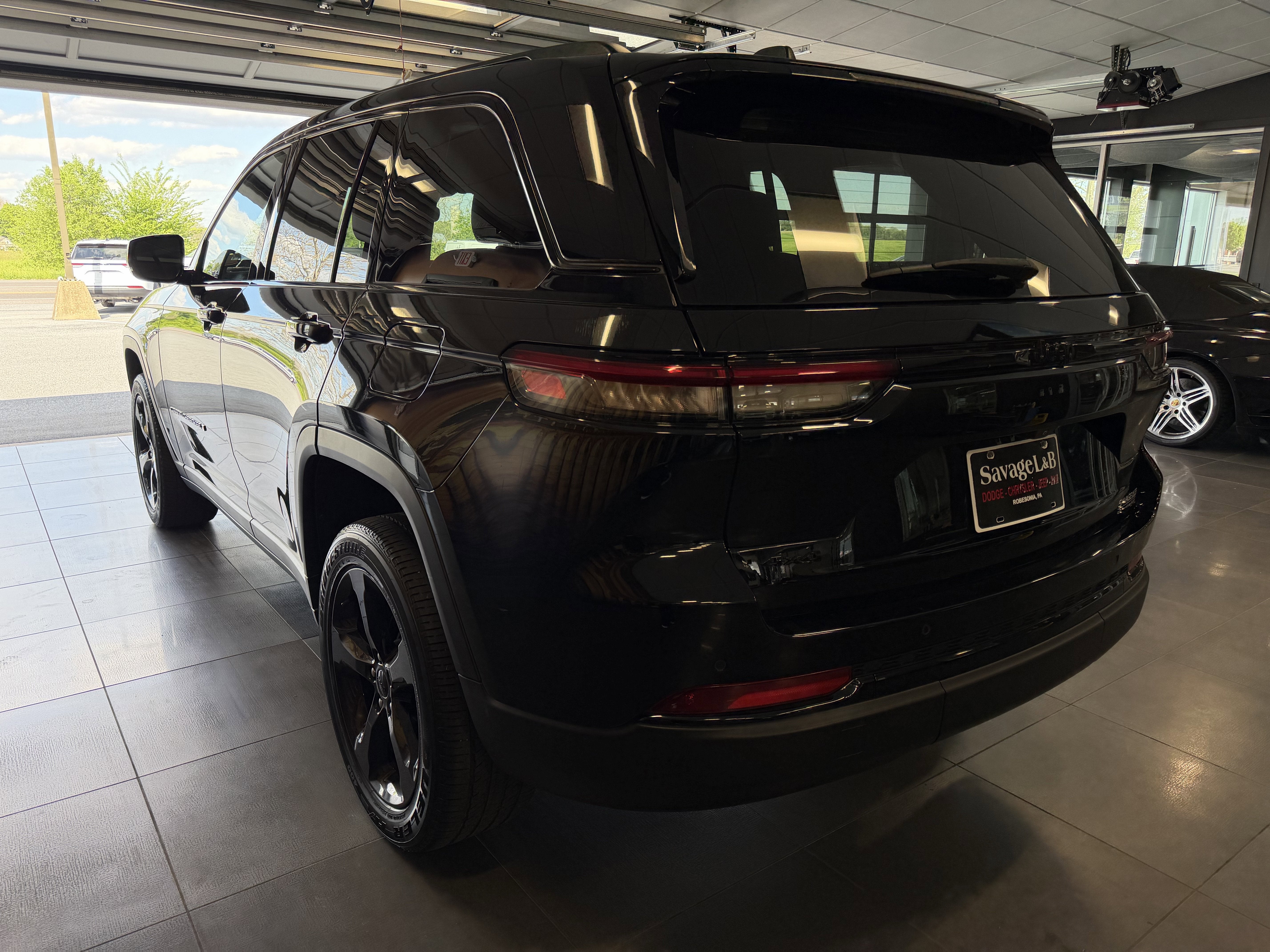 2022 Jeep Grand Cherokee Altitude 4x4