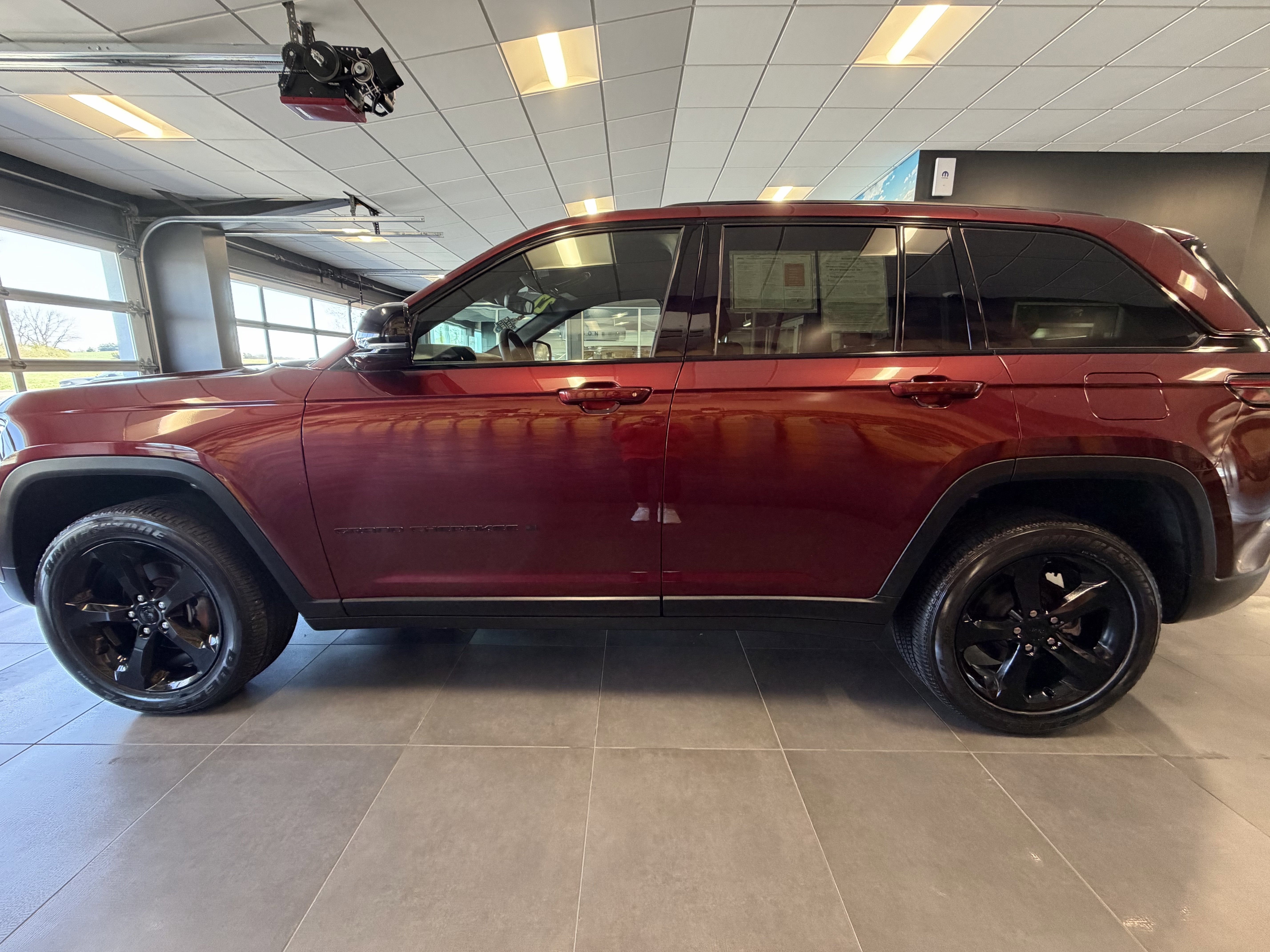 2022 Jeep Grand Cherokee Altitude 4x4