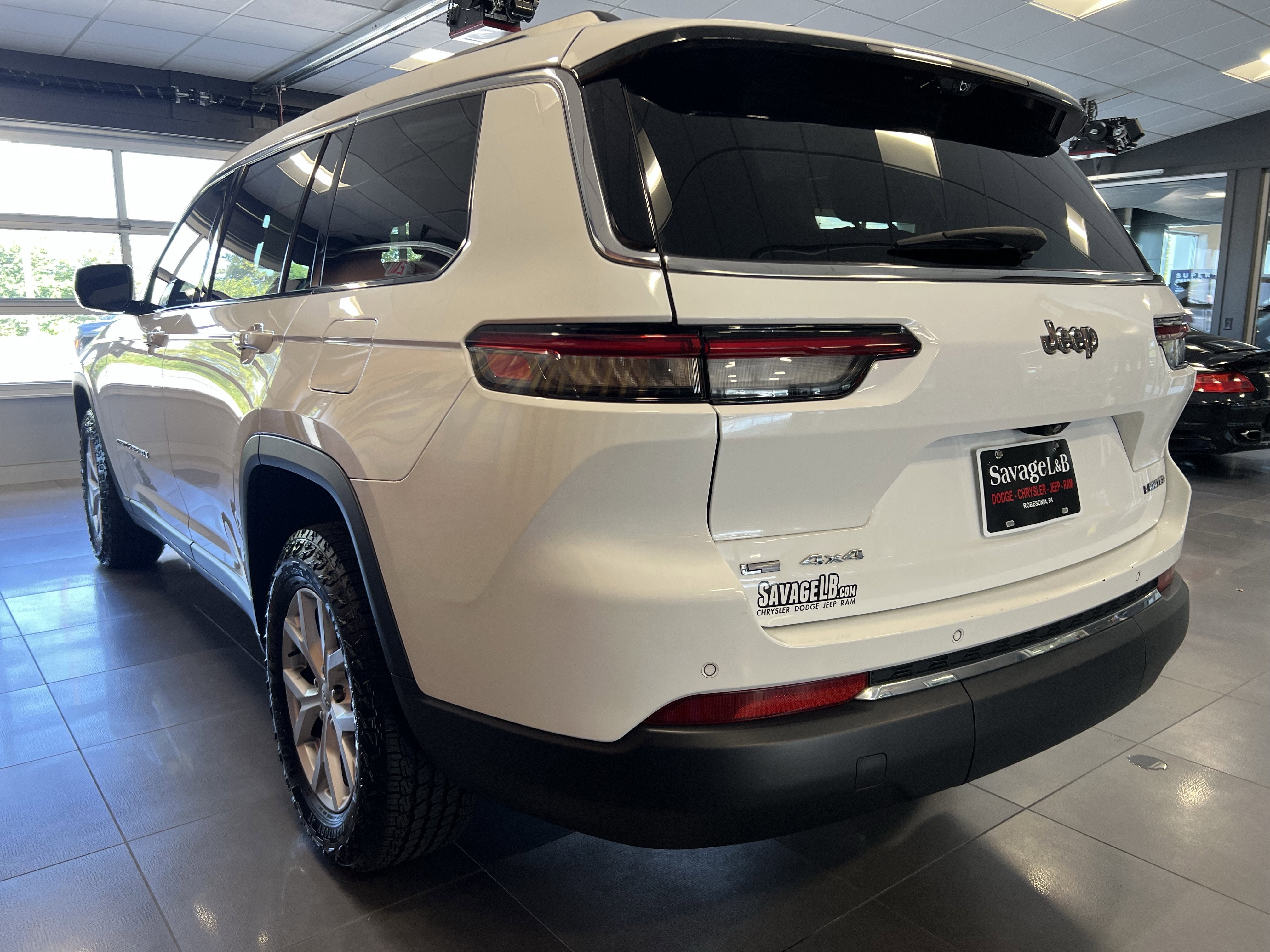 2022 Jeep Grand Cherokee L Limited 4x4