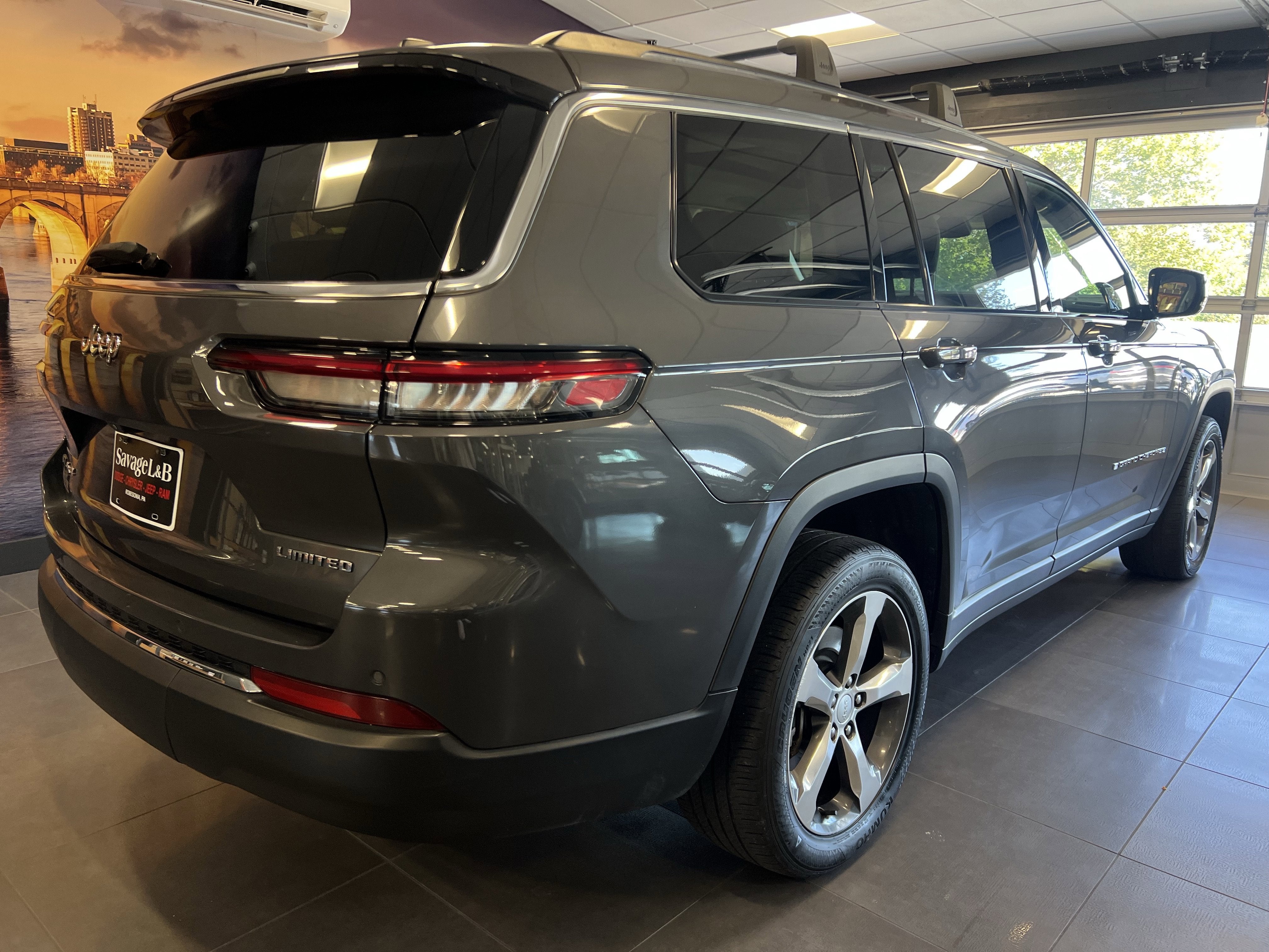 2021 Jeep Grand Cherokee L Limited 4x4