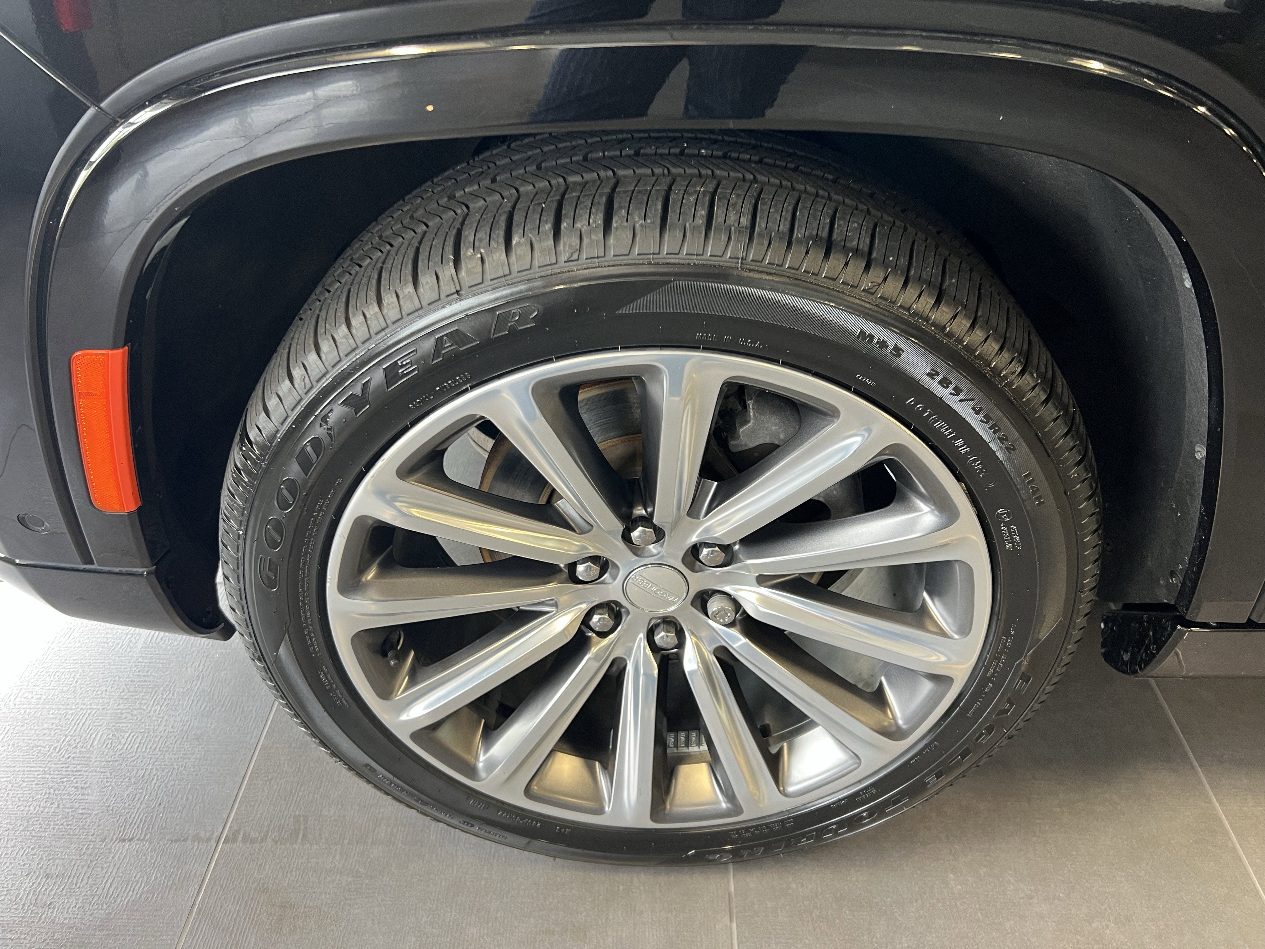 2022 Jeep Grand Wagoneer Series II 4x4