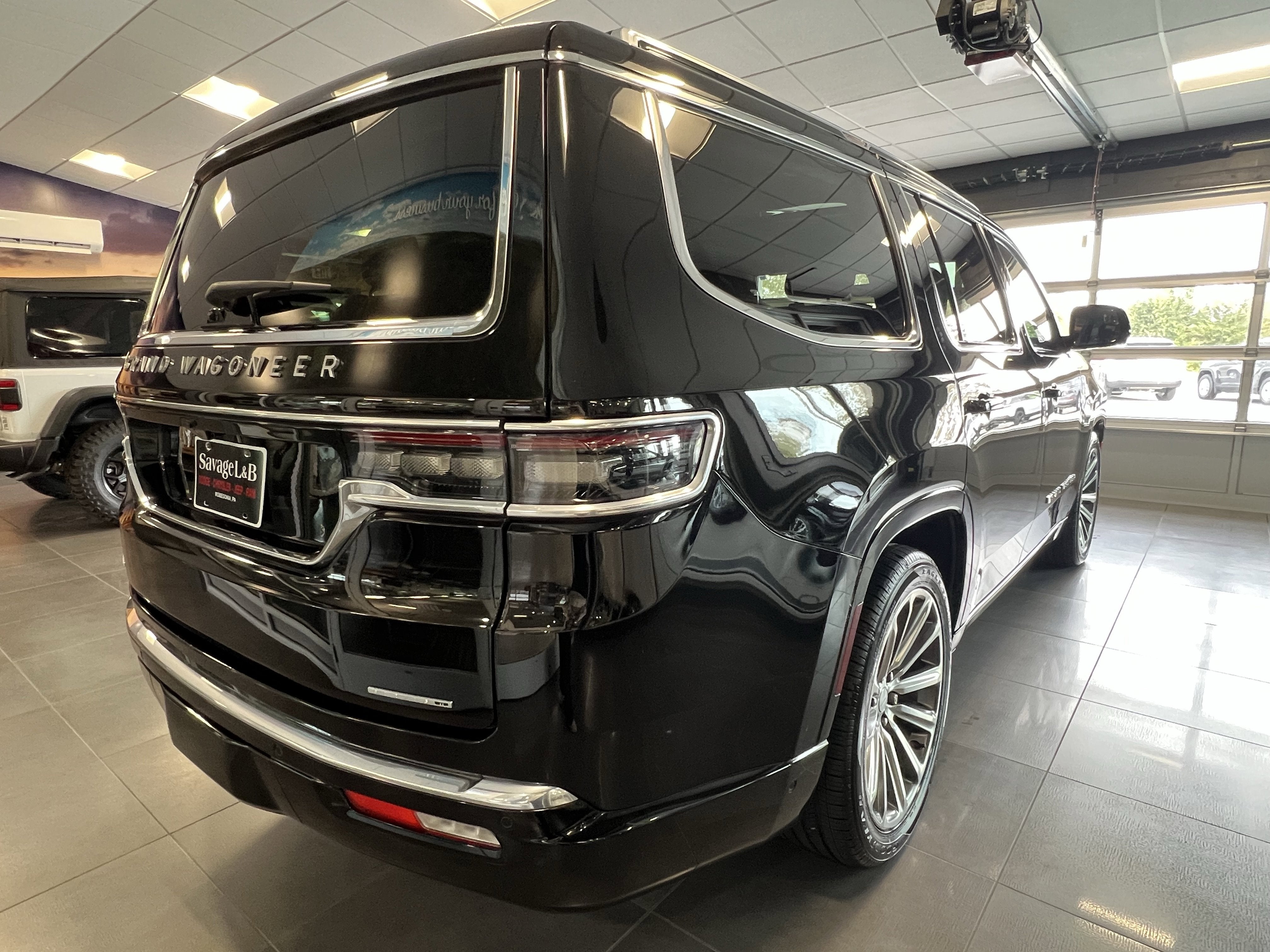 2022 Jeep Grand Wagoneer Series II 4x4