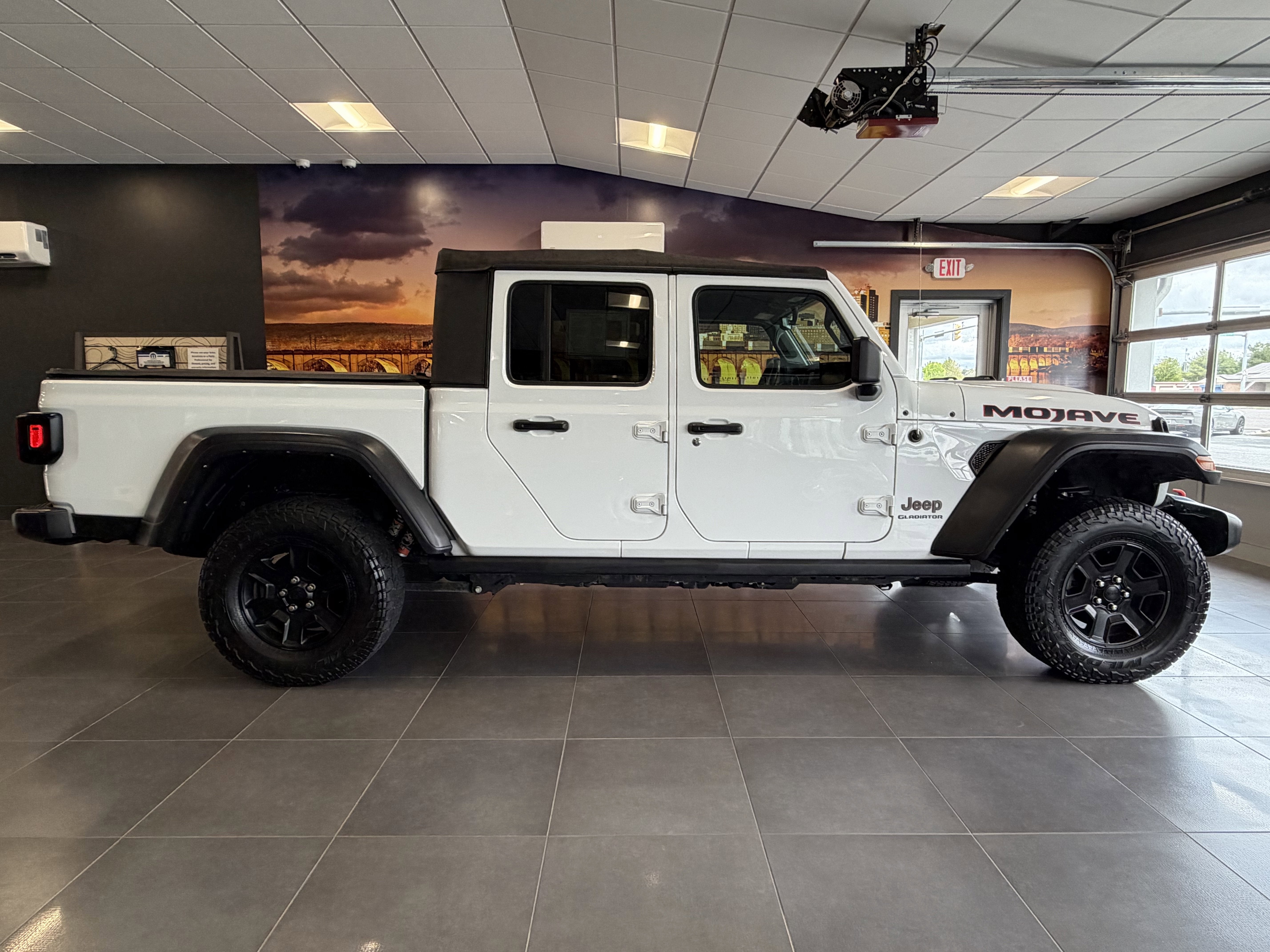 2022 Jeep Gladiator Mojave 4x4