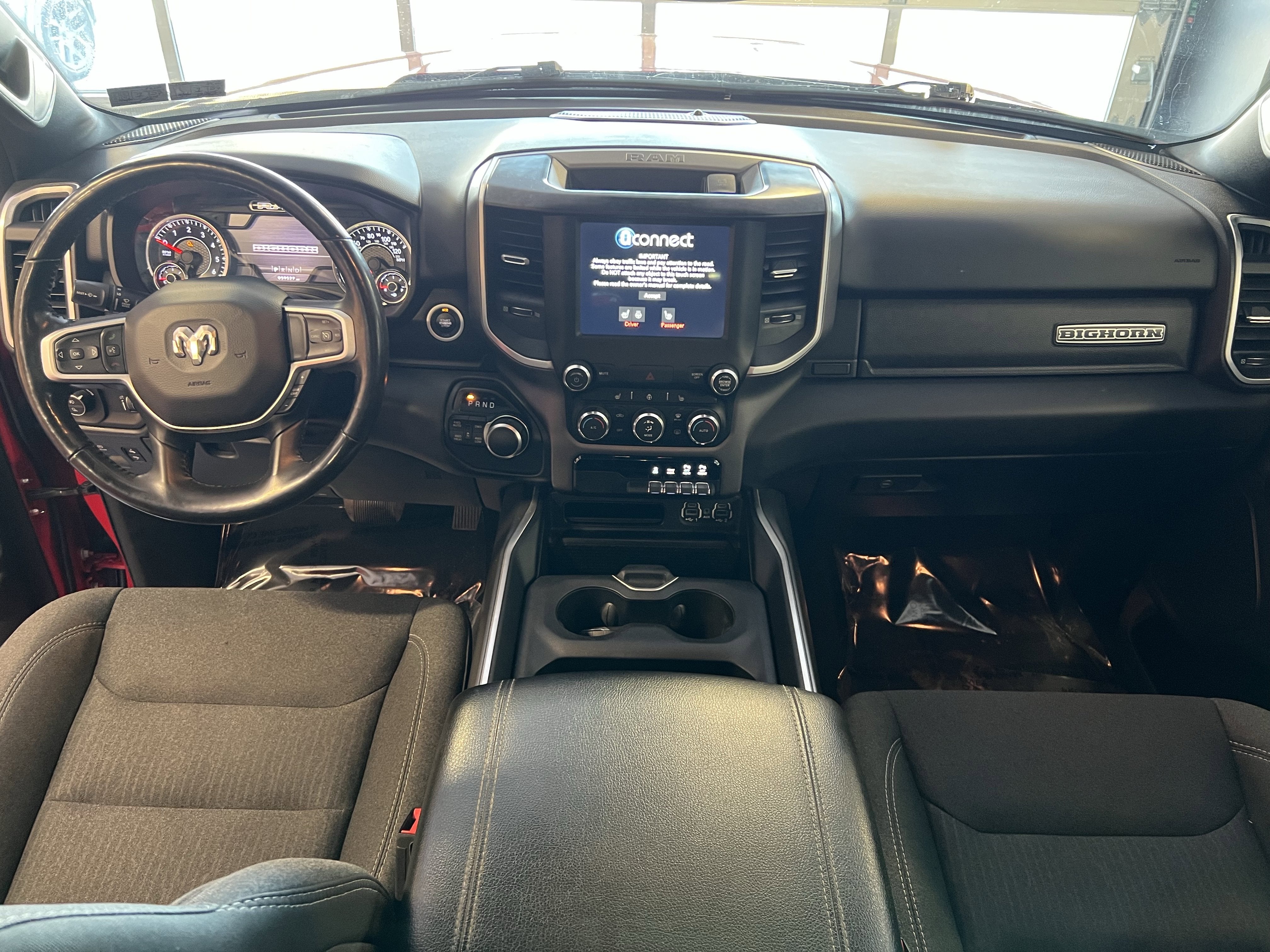 2020 RAM 1500 Big Horn Crew Cab 4x4 5'7' Box