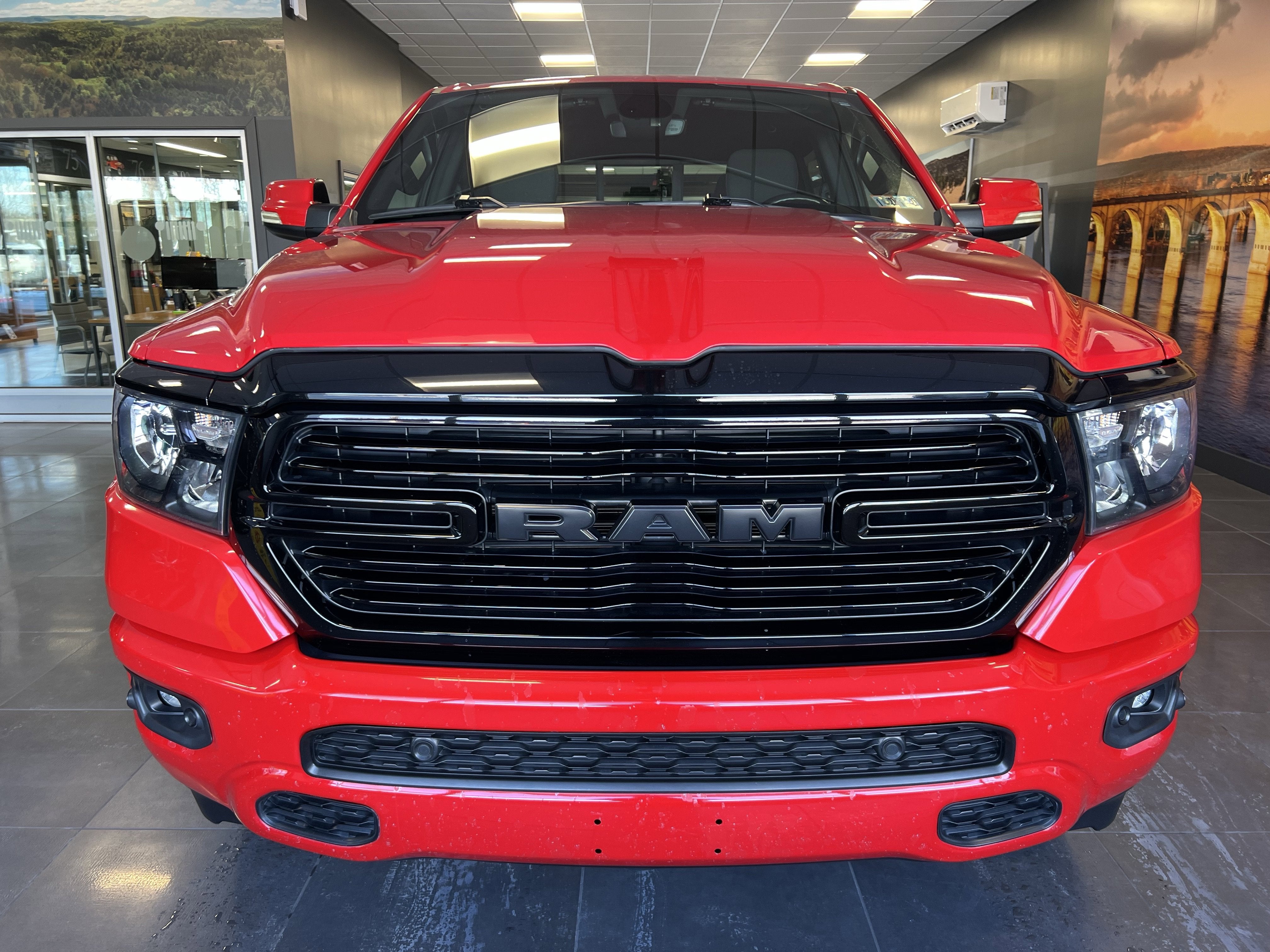 2020 RAM 1500 Big Horn Crew Cab 4x4 5'7' Box