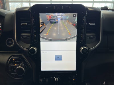 2023 RAM 1500 Big Horn Crew Cab 4x4 5'7' Box