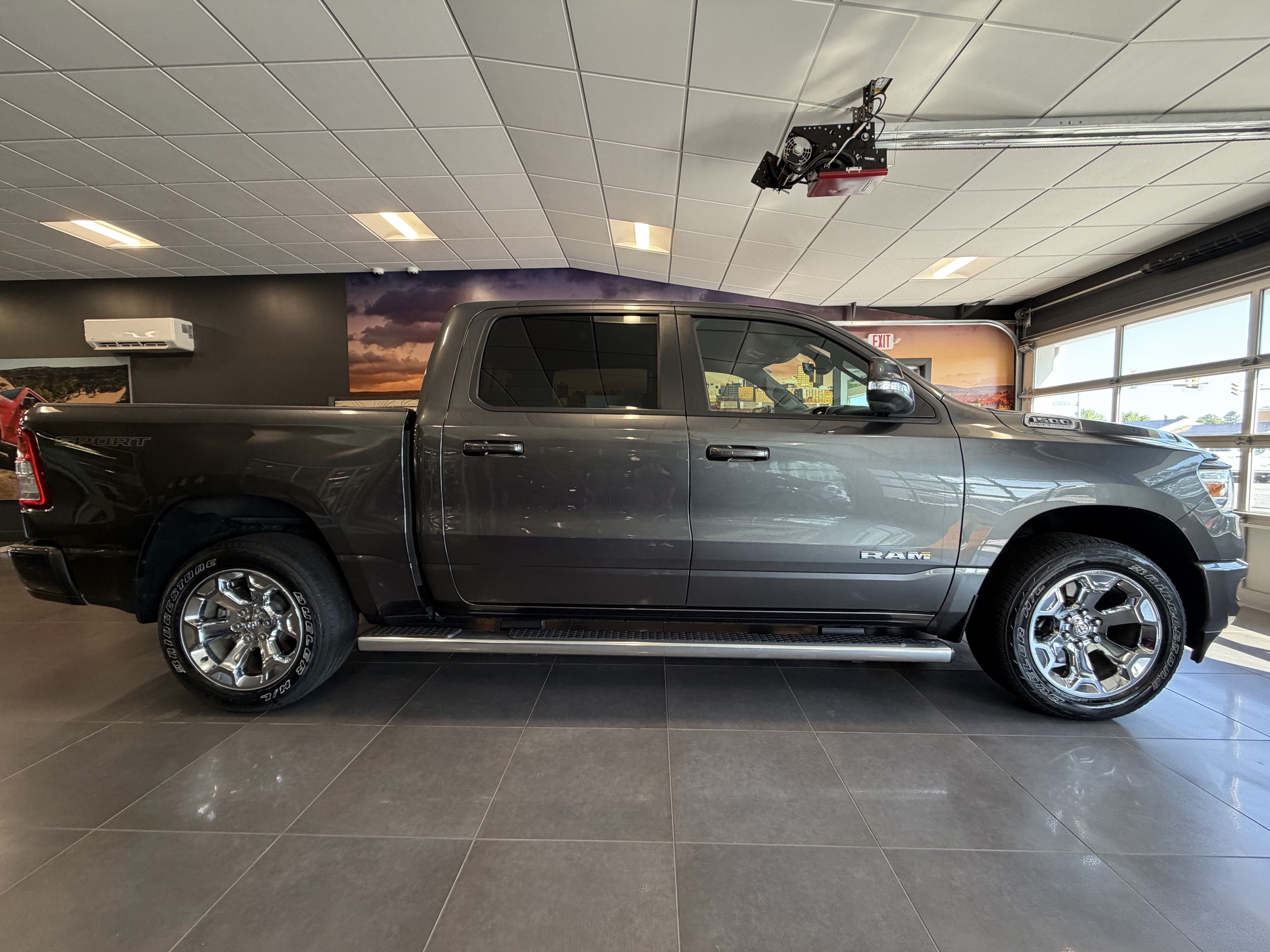 2022 RAM 1500 Big Horn Crew Cab 4x4 5'7' Box