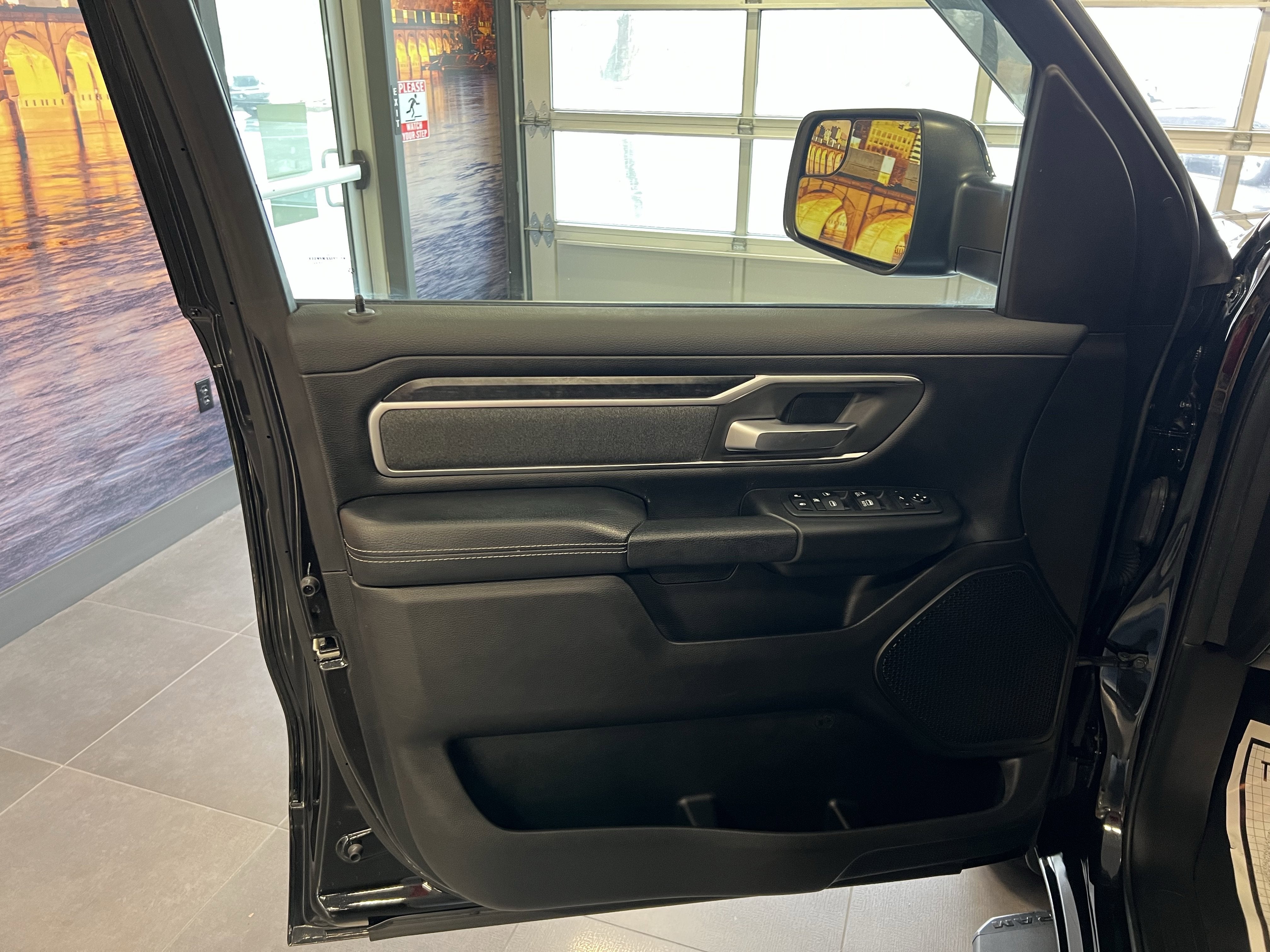 2019 RAM 1500 Big Horn/Lone Star Crew Cab 4x4 5'7' Box