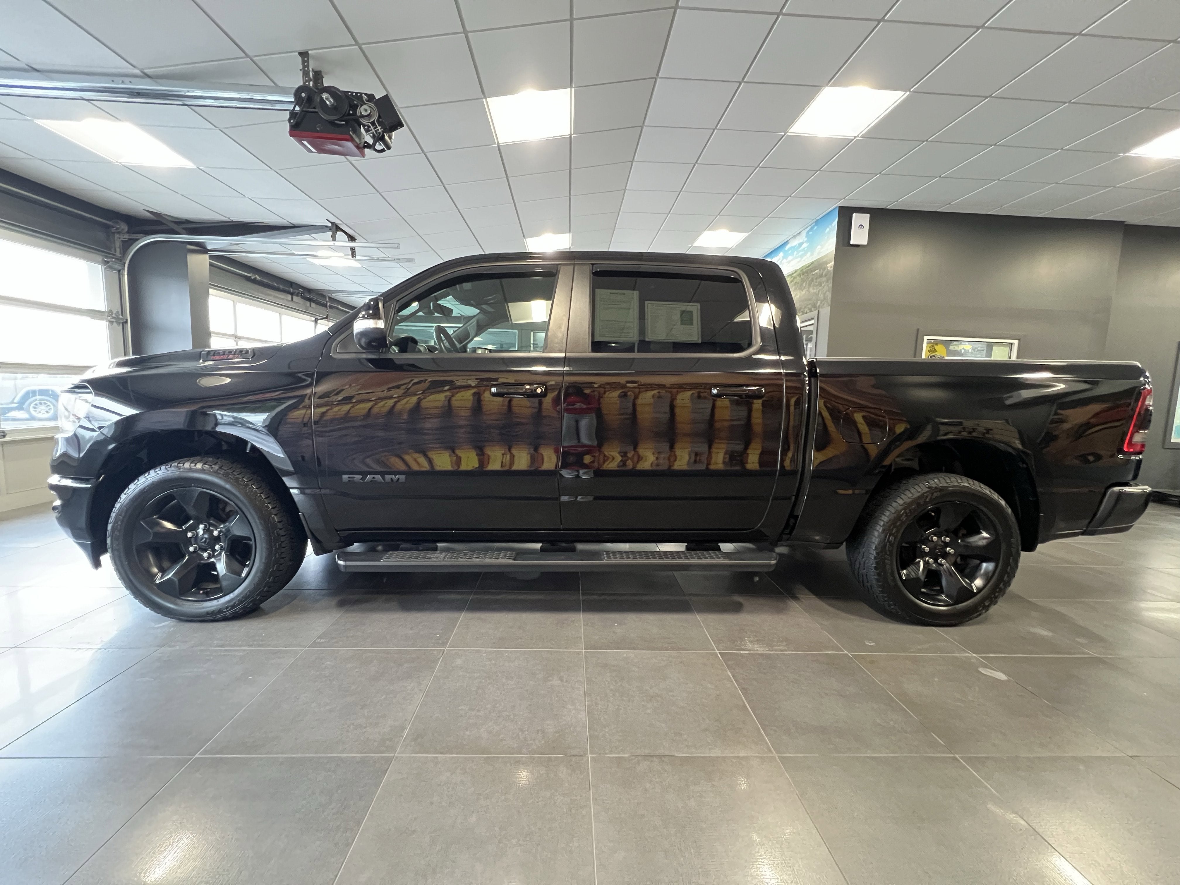 2019 RAM 1500 Big Horn/Lone Star Crew Cab 4x4 5'7' Box