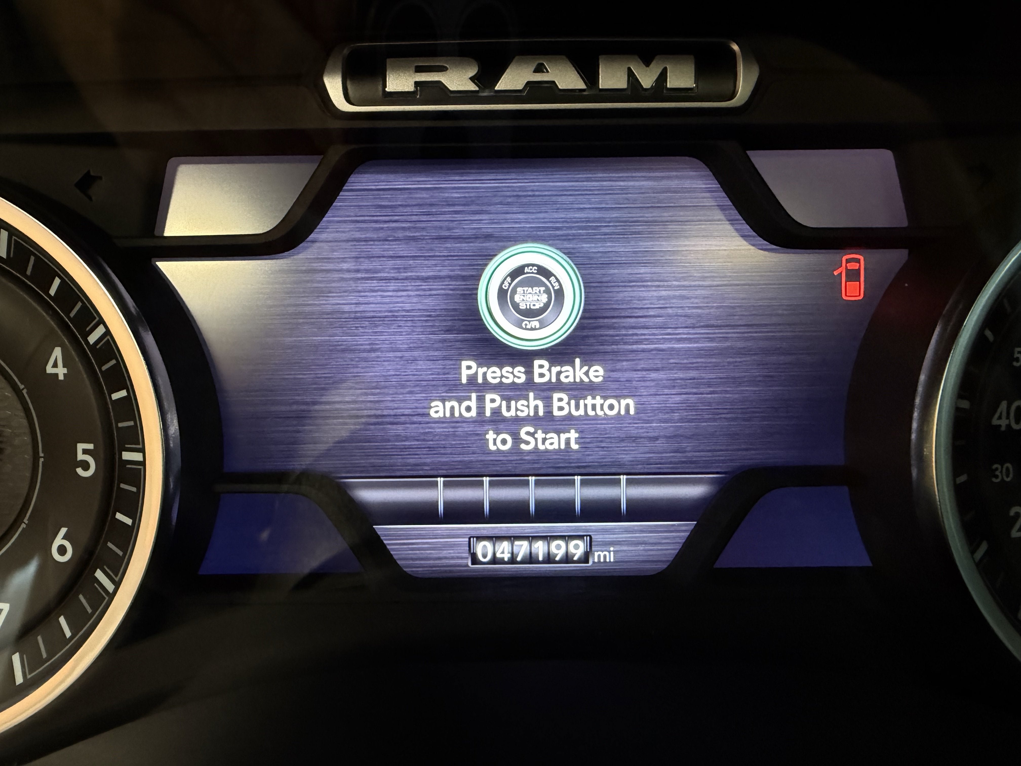 2023 RAM 1500 Big Horn Crew Cab 4x4 5'7' Box