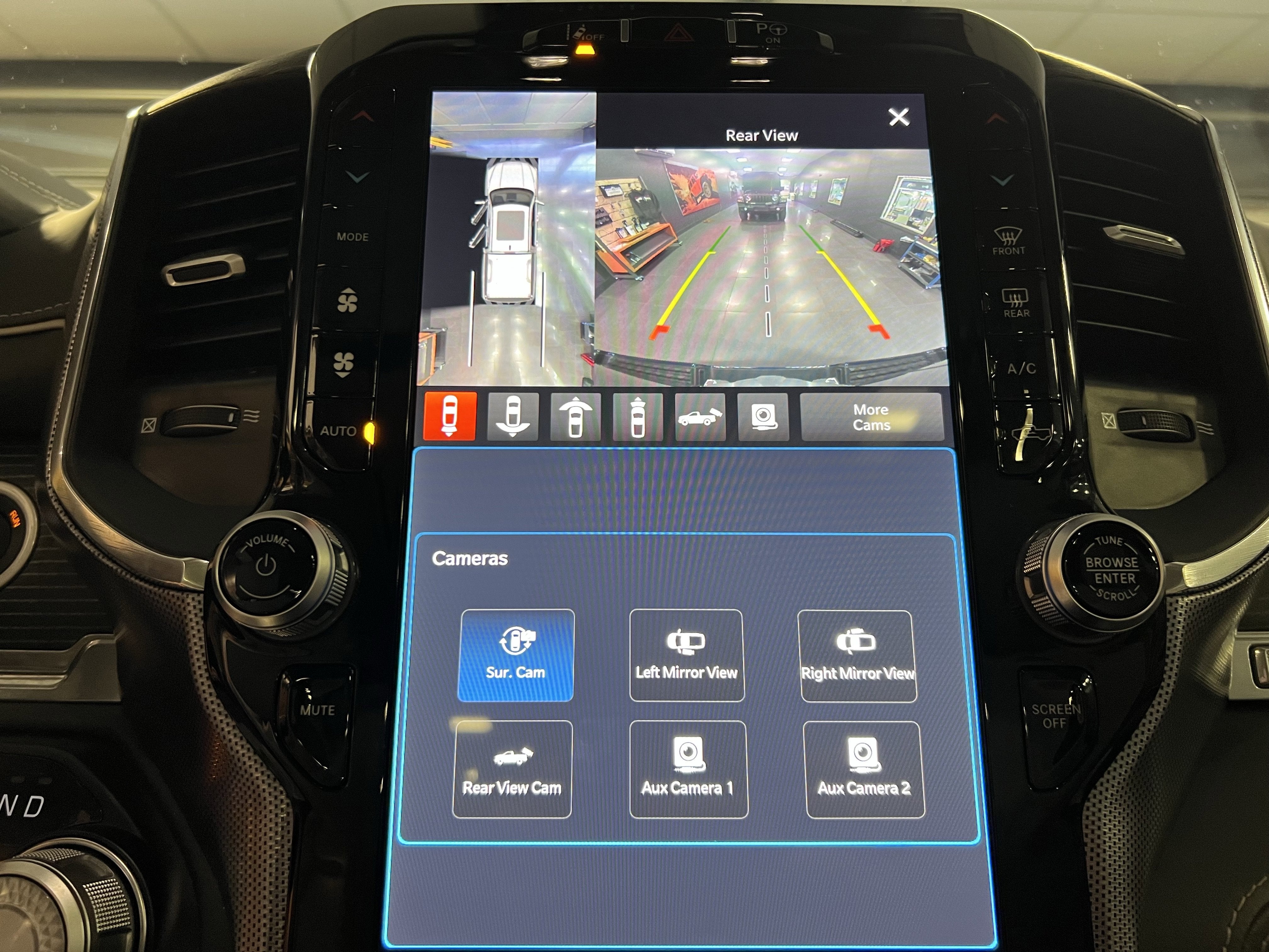 2024 RAM 1500 Limited Crew Cab 4x4 5'7' Box