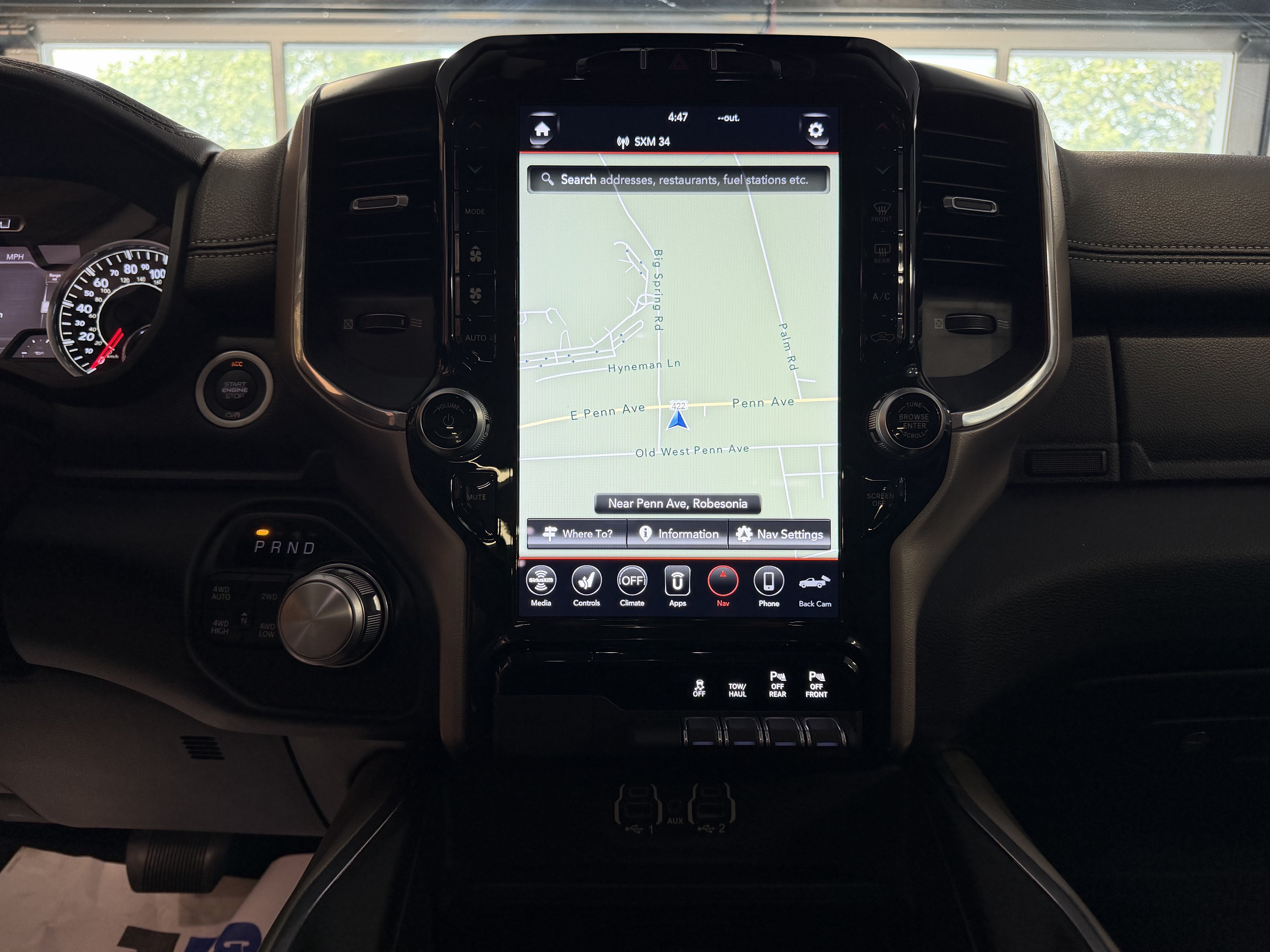 2021 RAM 1500 Laramie Crew Cab 4x4 5'7' Box