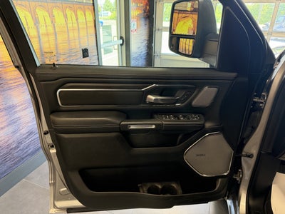 2025 RAM 1500 Laramie Crew Cab 4x4 6'4' Box